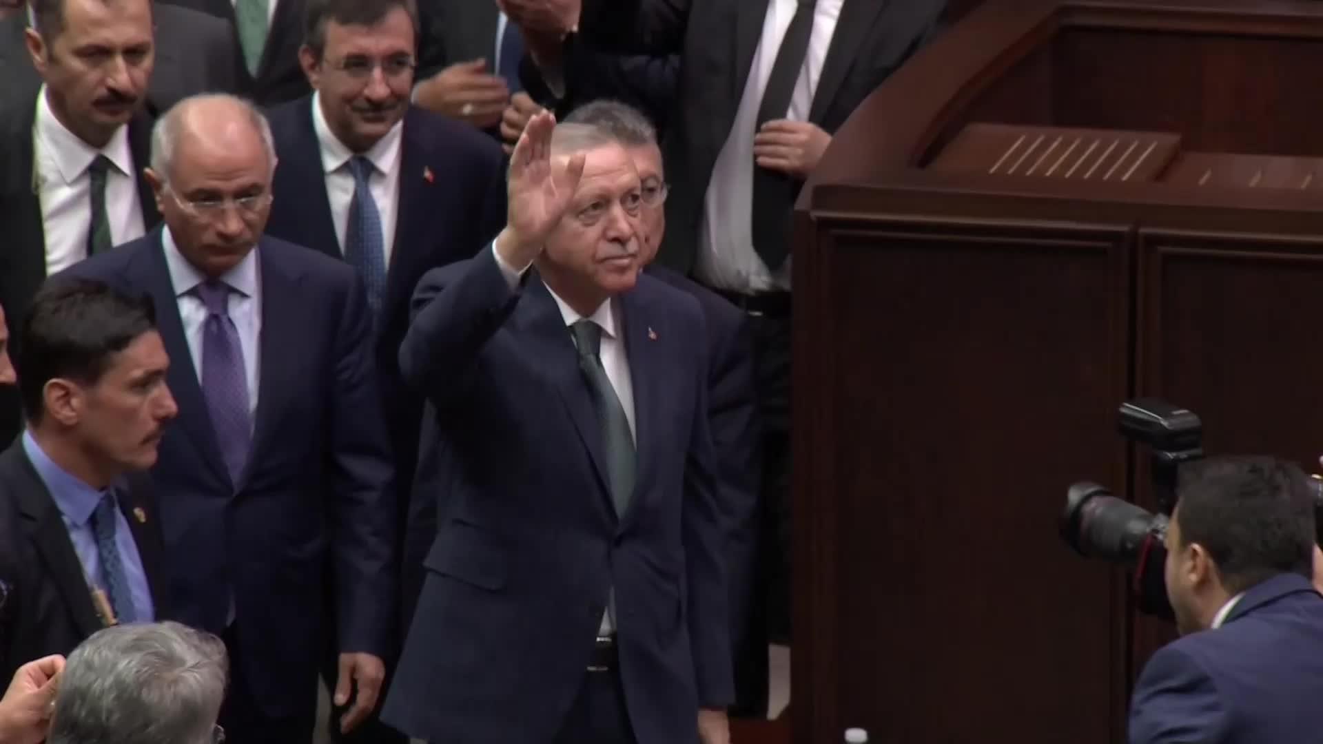 CUMHURBAŞKANI ERDOĞAN: "KUKLAYI DA KUKLACIYI DA OYUNU KİMİN YAZDIĞINI DA ÇOK İYİ BİLİYORUZ"
