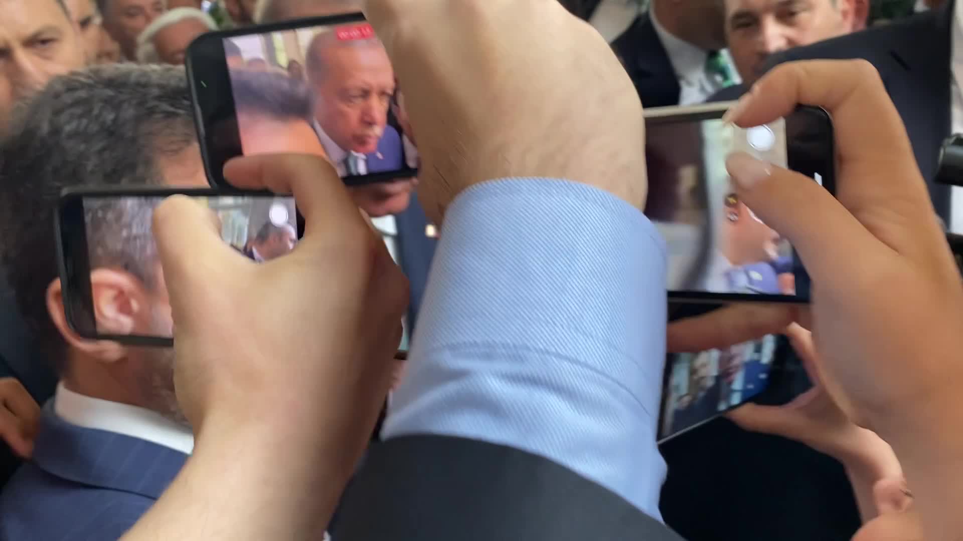 CUMHURBAŞKANI ERDOĞAN, CHP ZİYARETİNE İLİŞKİN “YAKIN ZAMANDA CHP’YE GİDECEĞİM” DEDİ