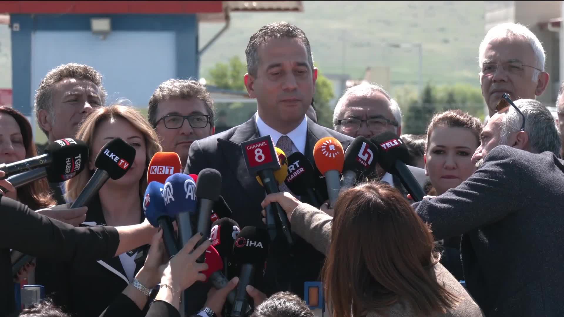 KOBANİ DAVASI'NDA KARAR BEKLENİYOR... CHP’Lİ BAŞARIR: “BİZ ADALETİN SARAYDAN, İKTİDARDAN ARINMASINI İSTİYORUZ”