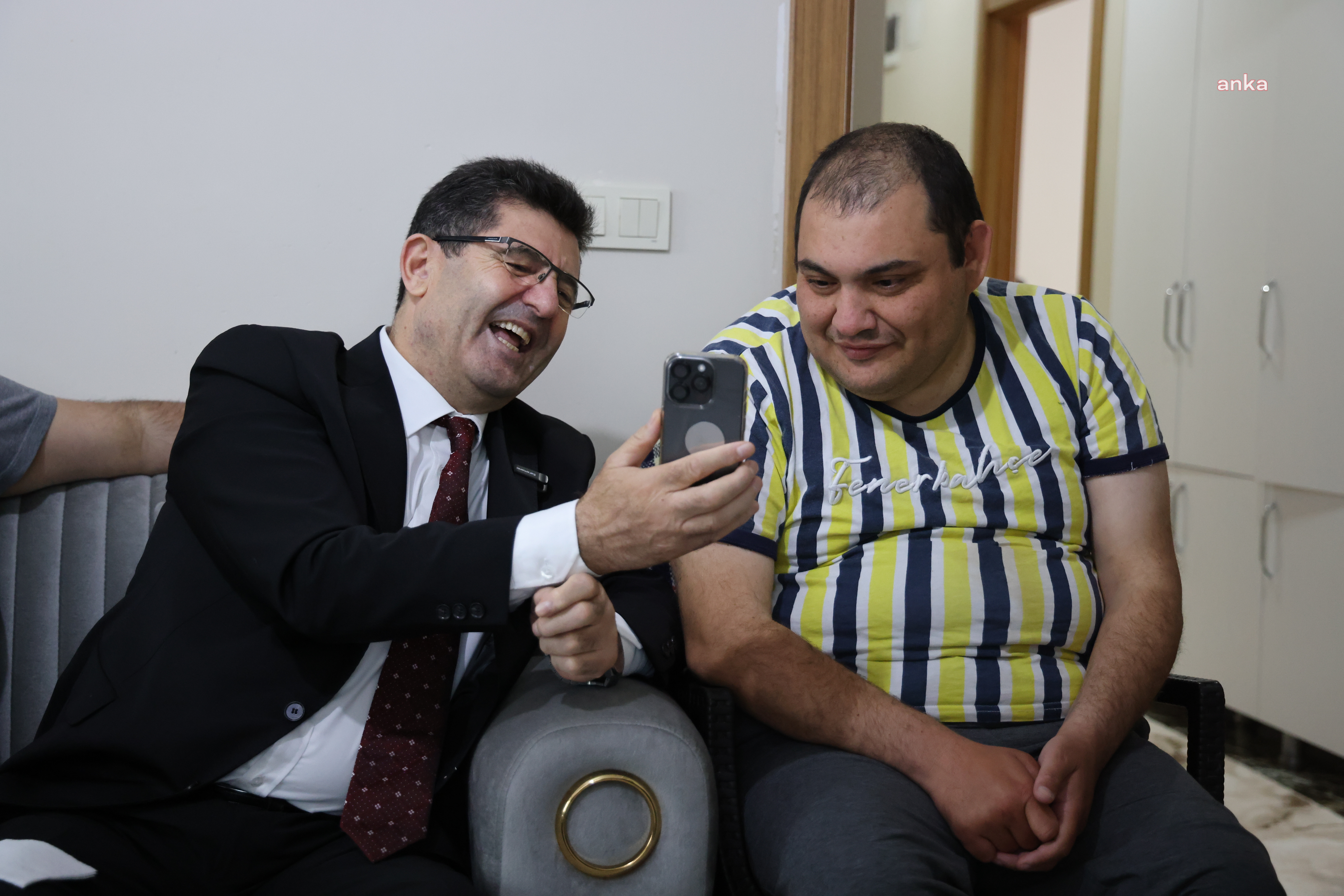 ENGELLİ GENÇTEN AZİZ YILDIRIM’A 'JOSE MOURİNHO' SORUSU