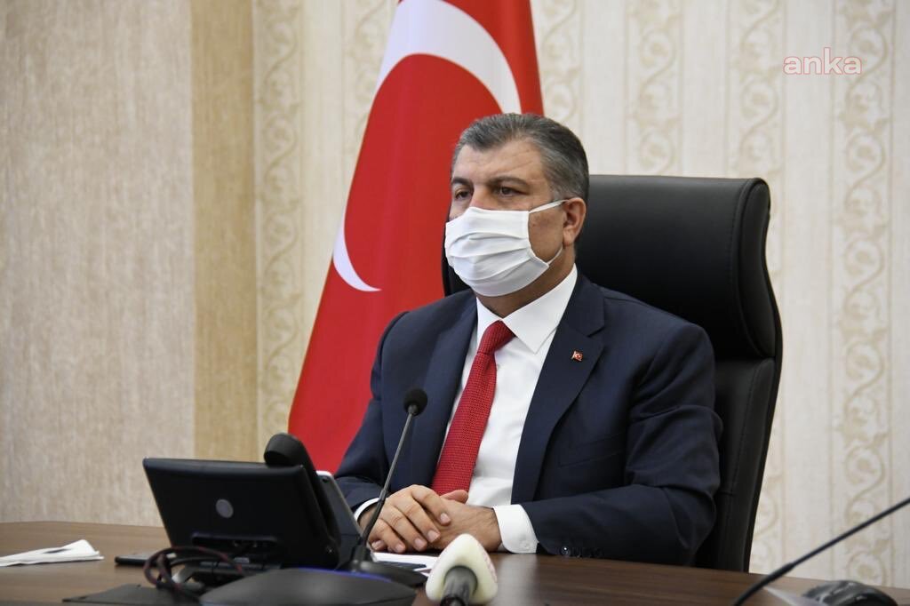 SAĞLIK BAKANLIĞI: KORONAVİRÜS AŞISI İÇİN ÜRETİM AŞAMASINA GEÇİLDİ