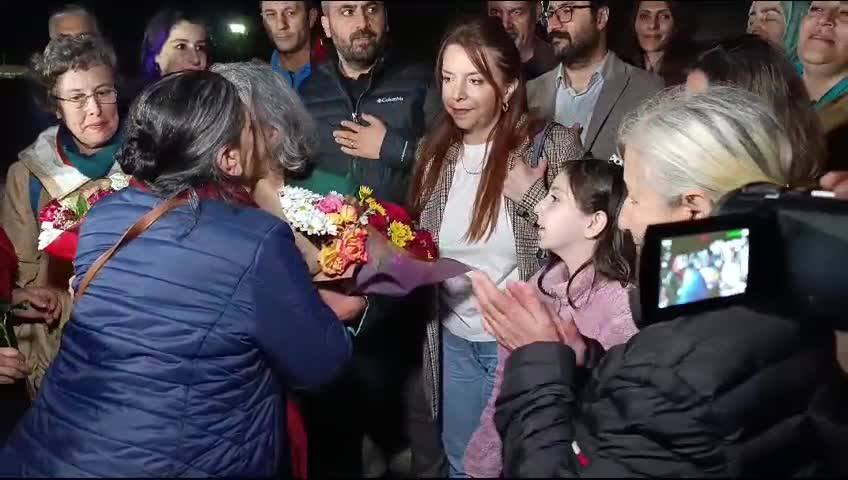 ESKİ DİYARBAKIR BÜYÜKŞEHİR BELEDİYE BAŞKANI GÜLTAN KIŞANAK TAHLİYE EDİLDİ
