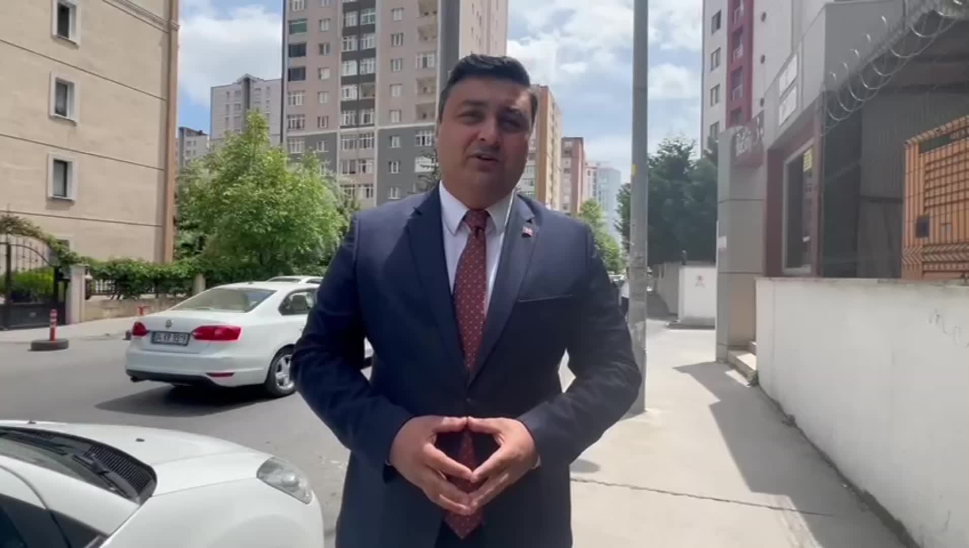 TÜRKİYE KENTSEL TESİS YÖNETİM DERNEĞİ GENEL BAŞKANI SUAT SANDALCI: “SİTELERE MAFYA VE ÇETELER DADANMIŞ DURUMDA”