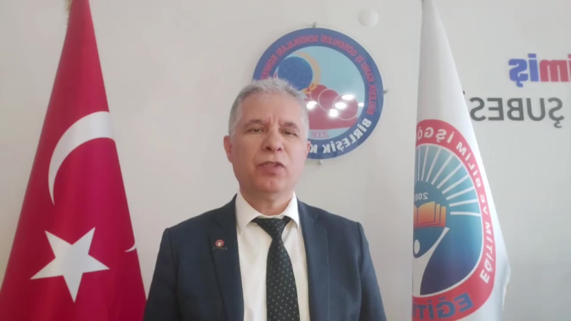 BİRLEŞİK KAMU-İŞ SAMSUN ŞUBE BAŞKANI ALTUNTAŞ: "TASARRUF TEDBİRLERİ PAKETİ KAMU ÇALIŞANLARININ KAZANILMIŞ HAKLARINI GERİYE GÖTÜRECEK"