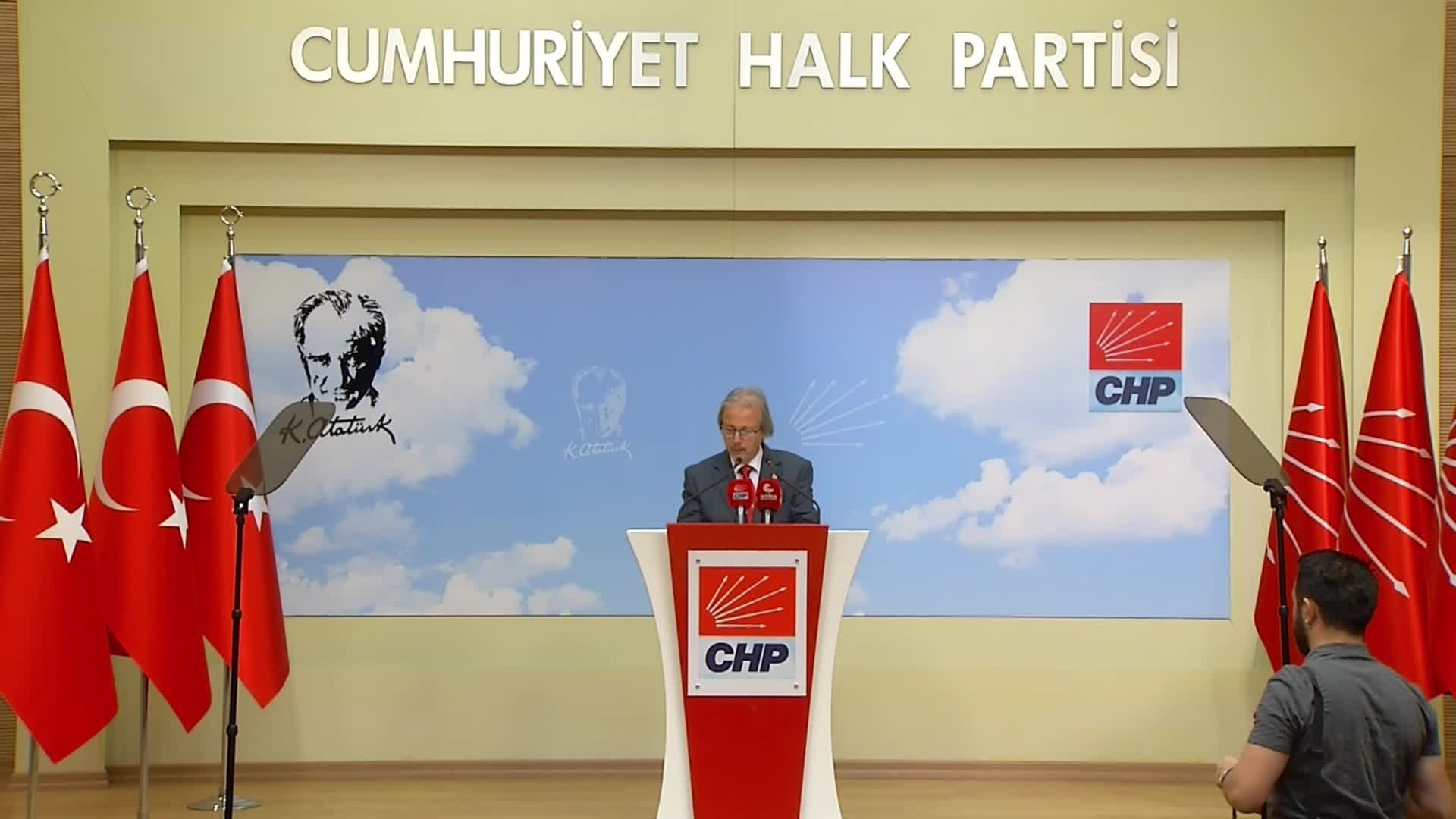 İLHAN UZGEL: "NİYETİNİZ NEYSE ONU SÖYLEYİN SAYIN FİDAN. KURUMUN YAPISINI, KALİTESİNİ BU KADAR BOZMAYIN, ZAYIFLATMAYIN"