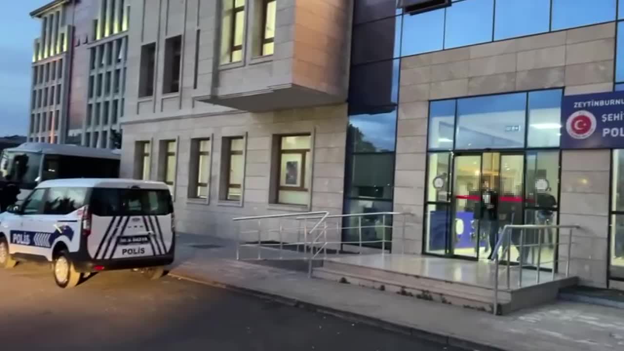 ZEYTİNBURNU'NDA POMPALI TÜFEKLE ATEŞ AÇAN ŞAHIS YAKALANDI