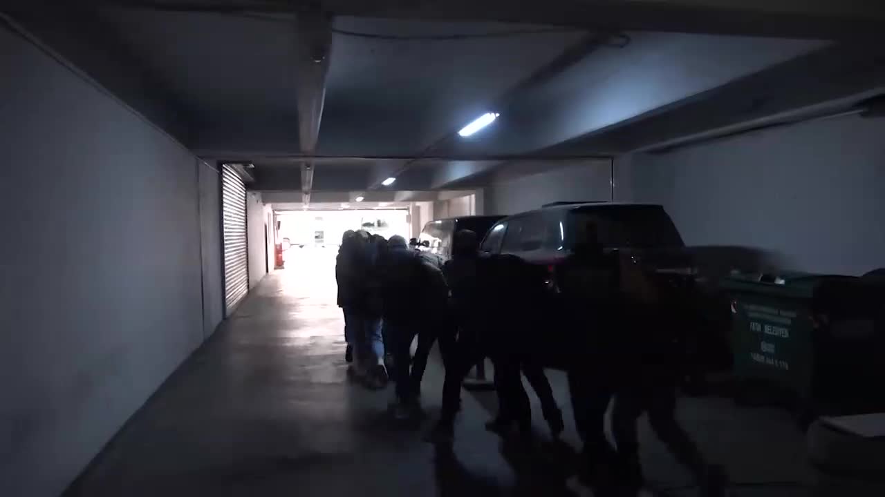İSTANBUL EMNİYET MÜDÜRLÜĞÜ: KCK/TDÖ OPERASYONUNDA GÖZALTINA ALINAN 15 KİŞİ HAKKINDA ADLİ KONTROL KARARI VERİLDİ, 6 KİŞİ TUTUKLANDI
