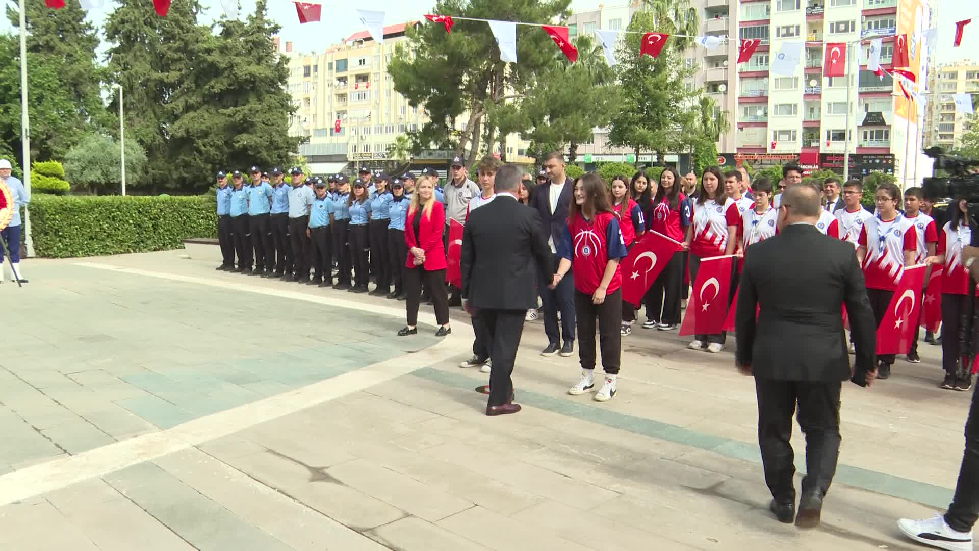 ANTALYA BÜYÜKŞEHİR BELEDİYE BAŞKANI BÖCEK: “ATATÜRK’ÜN YOLUNDAN YÜRÜMEYE DEVAM EDECEĞİZ”