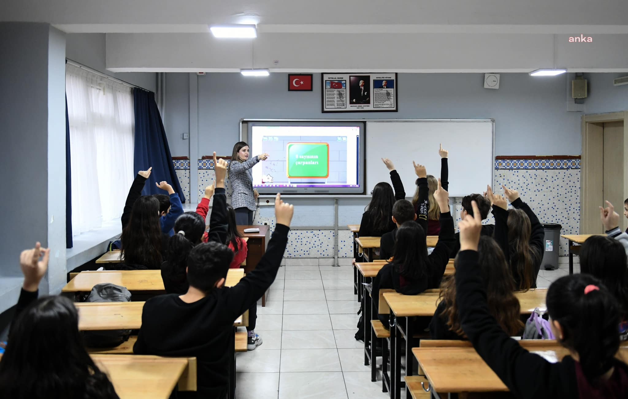 20 BİN SÖZLEŞMELİ ÖĞRETMEN ATAMASI İÇİN BAŞVURULAR YARIN BAŞLIYOR