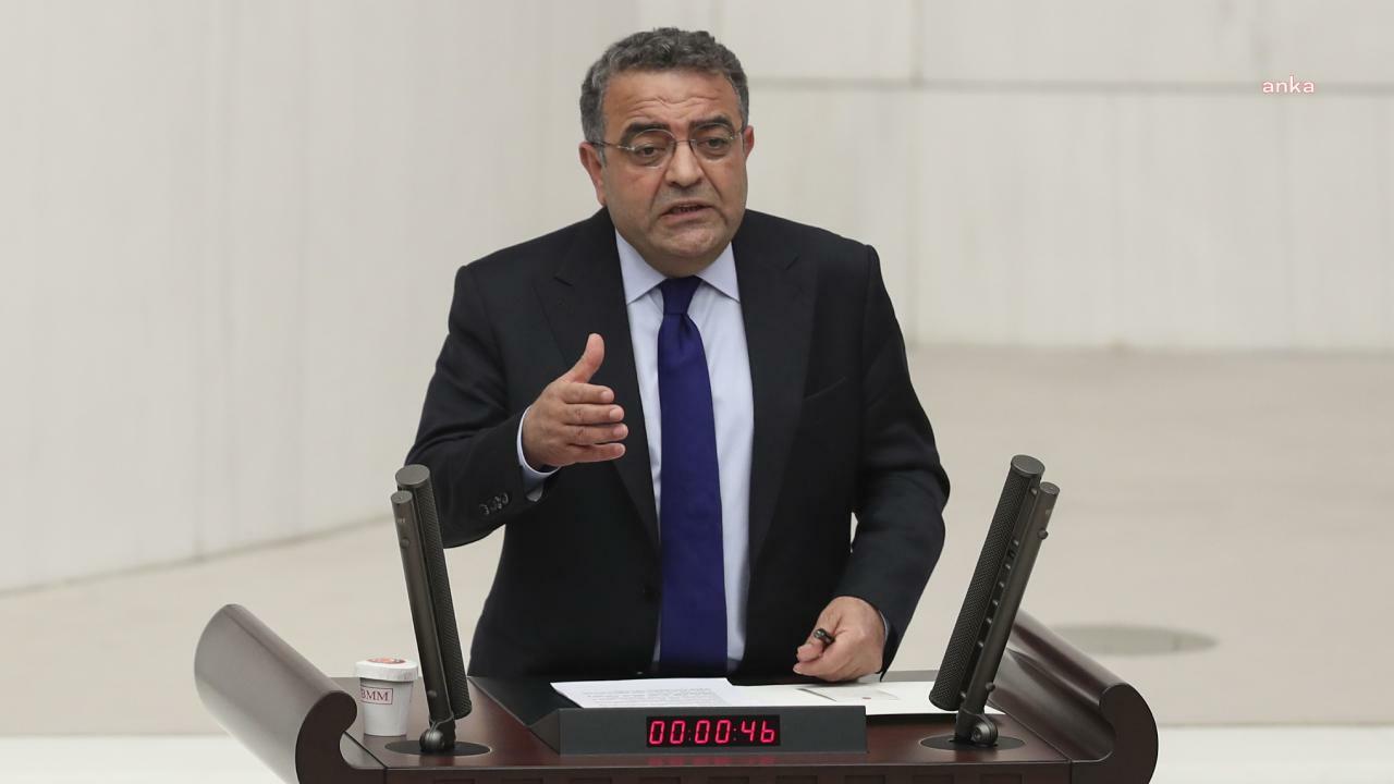 SEZGİN TANRIKULU'NDAN '19 MAYIS GENÇLİK RAPORU': "19 MAYIS ATATÜRK'Ü ANMA, GENÇLİK VE SPOR BAYRAMI'NI KUTLAMIYORUZ, KUTLAMAYA ÇALIŞIYORUZ"