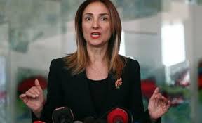 ZEYNEP ŞENPINAR DAVASINI TAKİP EDEN NAZLIAKA: BİR KADIN ‘HAYIR’ DİYORSA HAYIRDIR! ARTIK BUNU KABUL EDİN!
