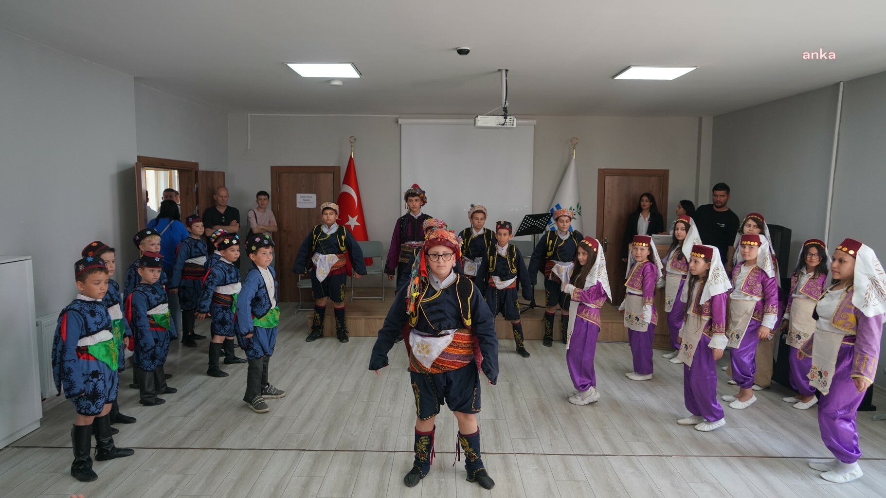 Edremit'te düzenlenen "AGM Yıl Sonu Etkinliği" yoğun ilgi gördü