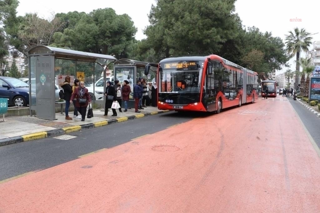 Manisa Büyükşehir'den toplu ulaşımda yüzleri güldürecek destek