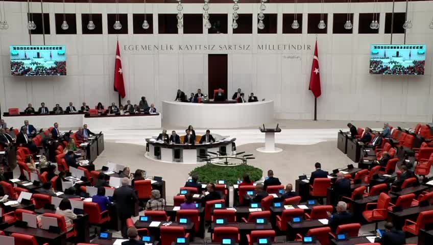 CHP'li Tahsin Becan: "Anadolu basınının üzerindeki baskı ortadan kaldırılmalıdır"