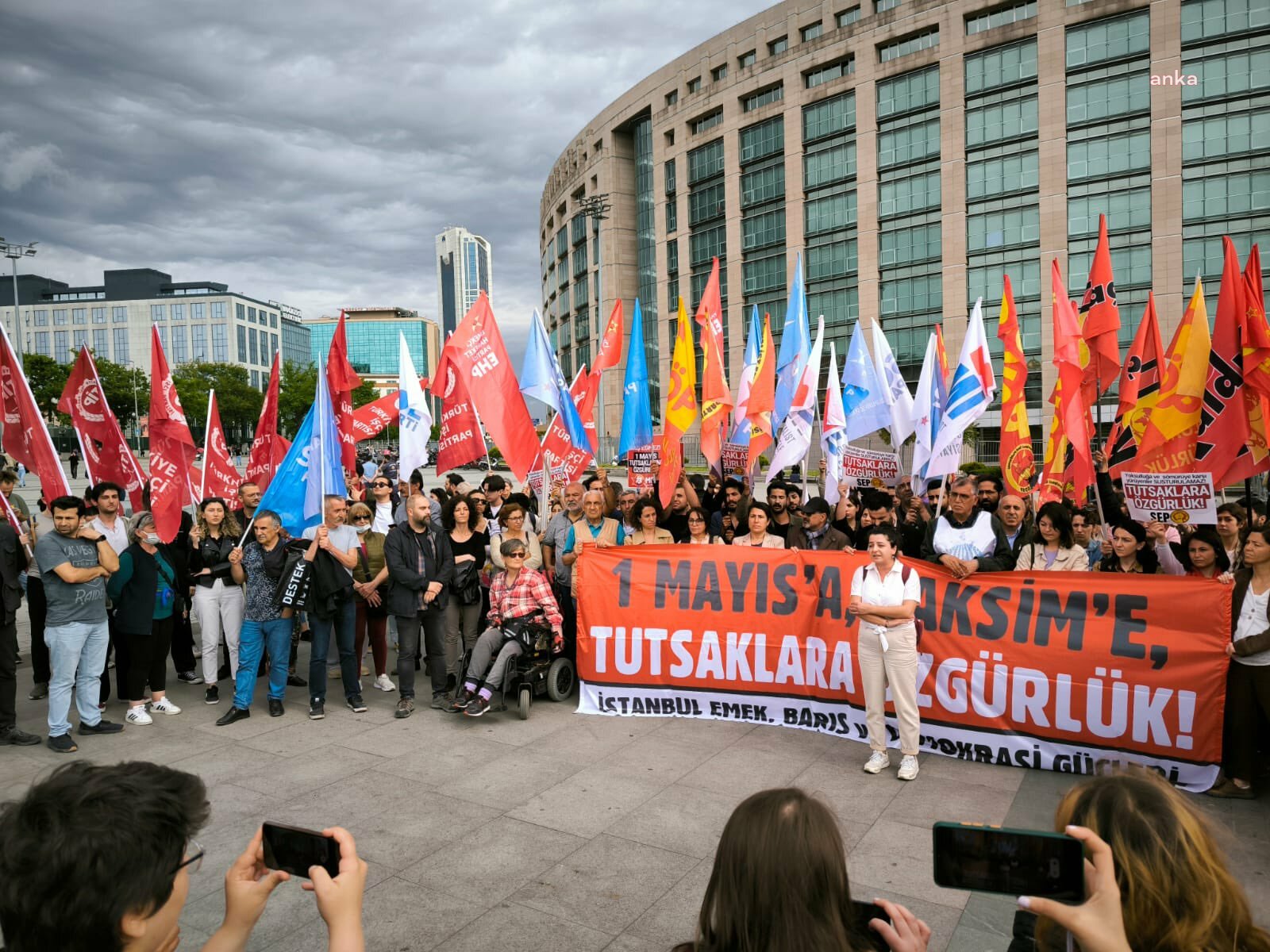 1 Mayıs operasyonlarında gözaltına alınan 27 kişi daha tutuklandı