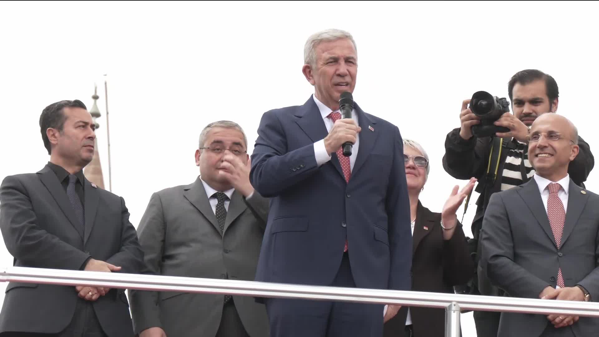 Mansur Yavaş, seçimlerin yenileneceği Pınarbaşı’nda konuştu: “Mansur Yavaş belediye başkanlığı anlayışı buraya gelecek”