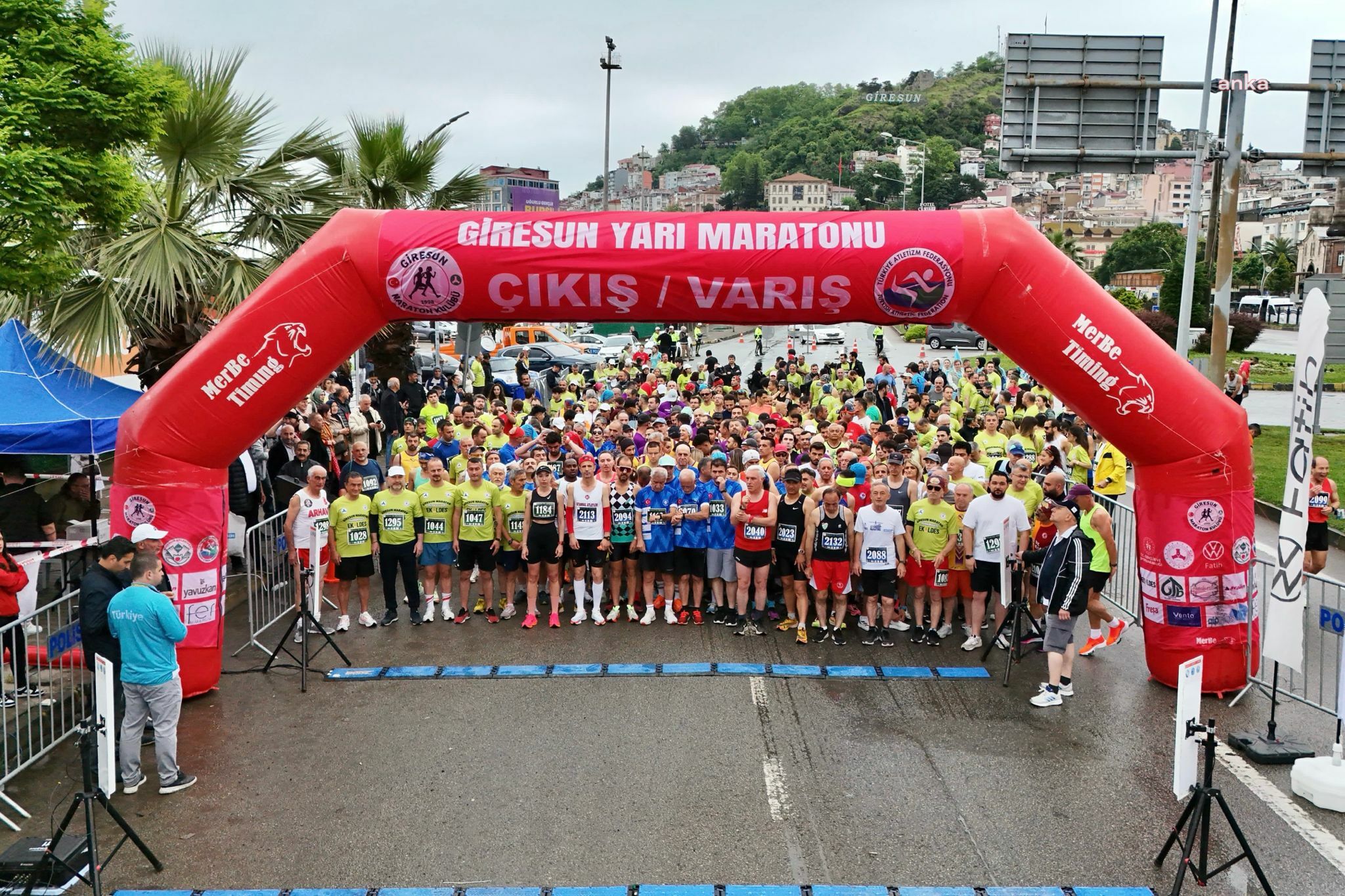 21 kilometrelik “7. Runkerasus Giresun Yarı Maratonu” koşuldu