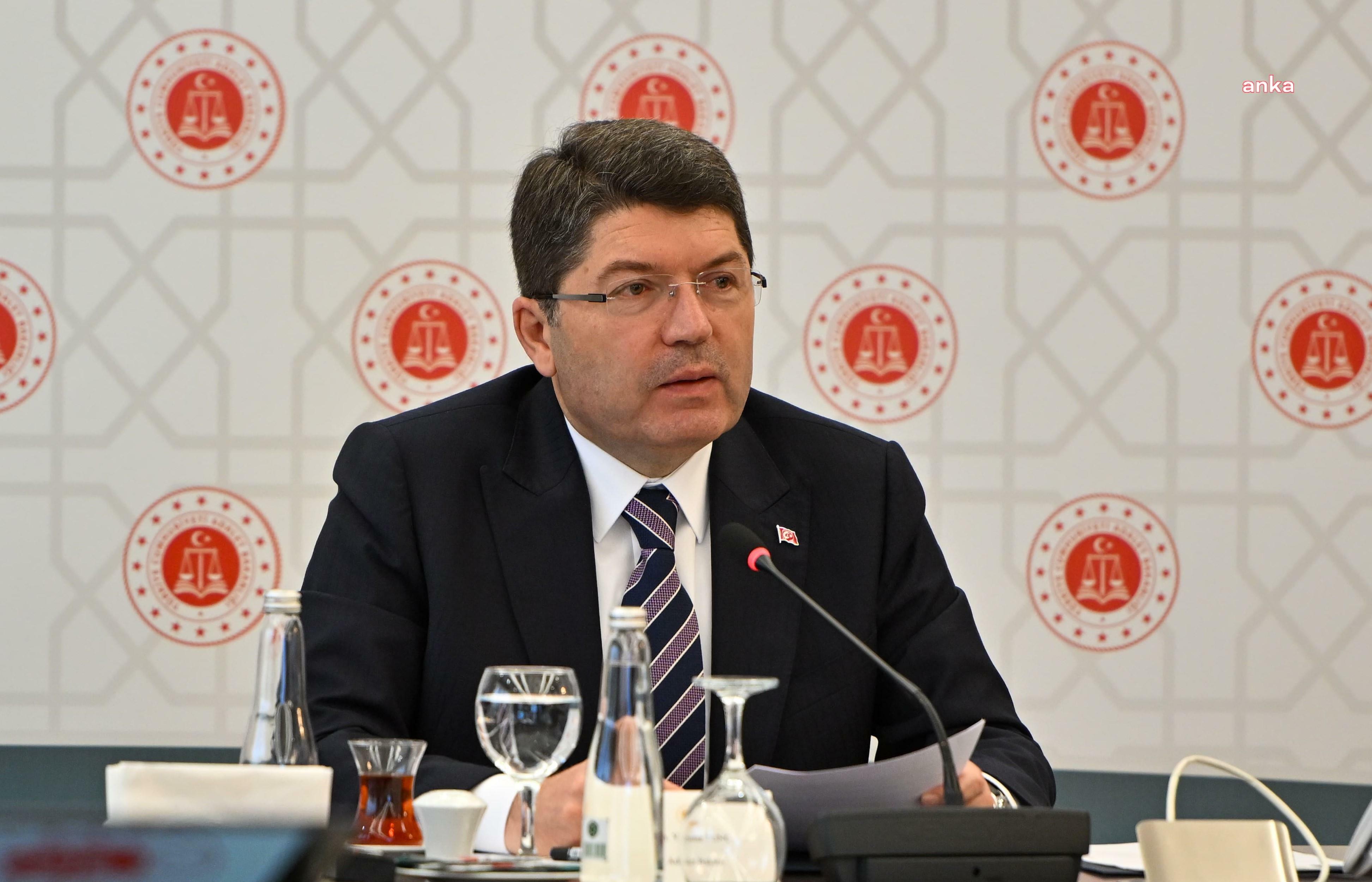 Bakan Tunç, TAG Otoyolu'ndaki kazaya ilişkin "soruşturma başlatıldığını" duyurdu