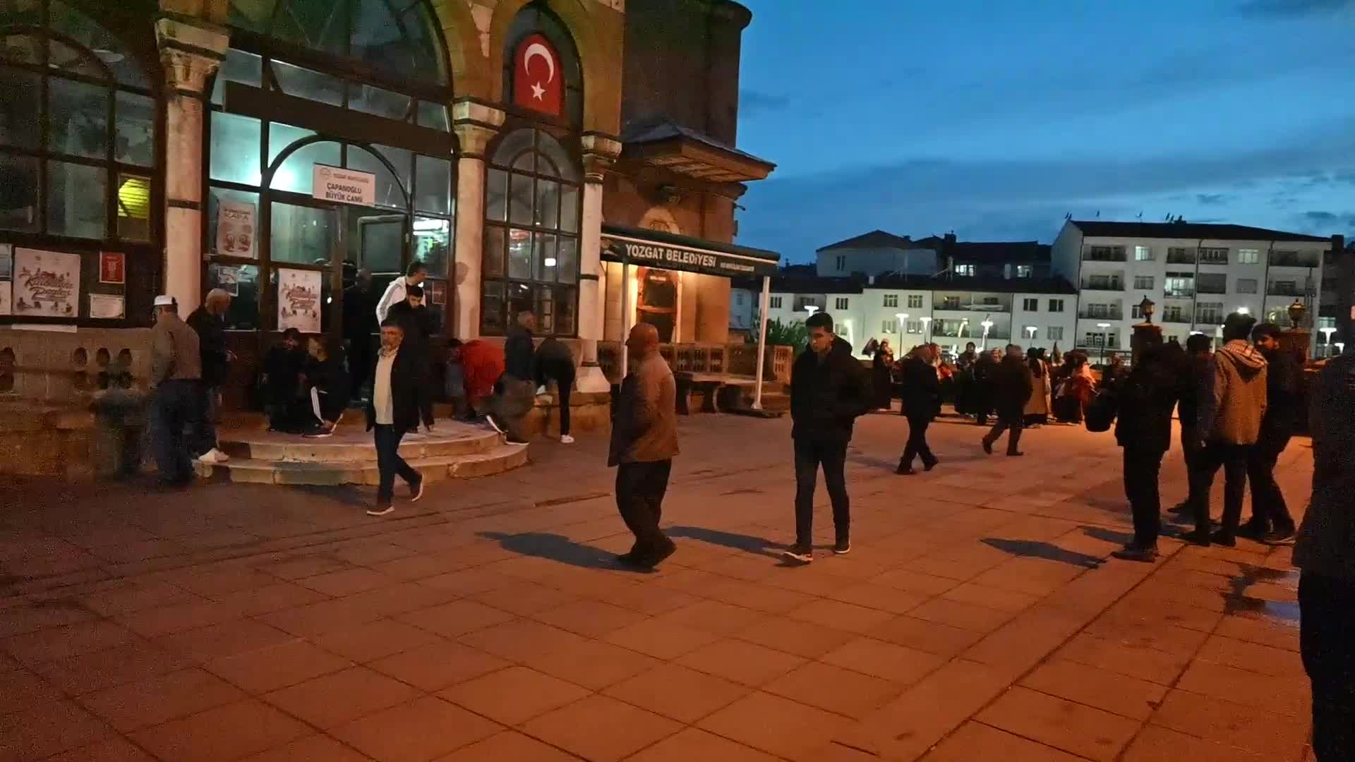 Yozgat’ta vatandaşlar İsrail’in saldırılarını protesto etti