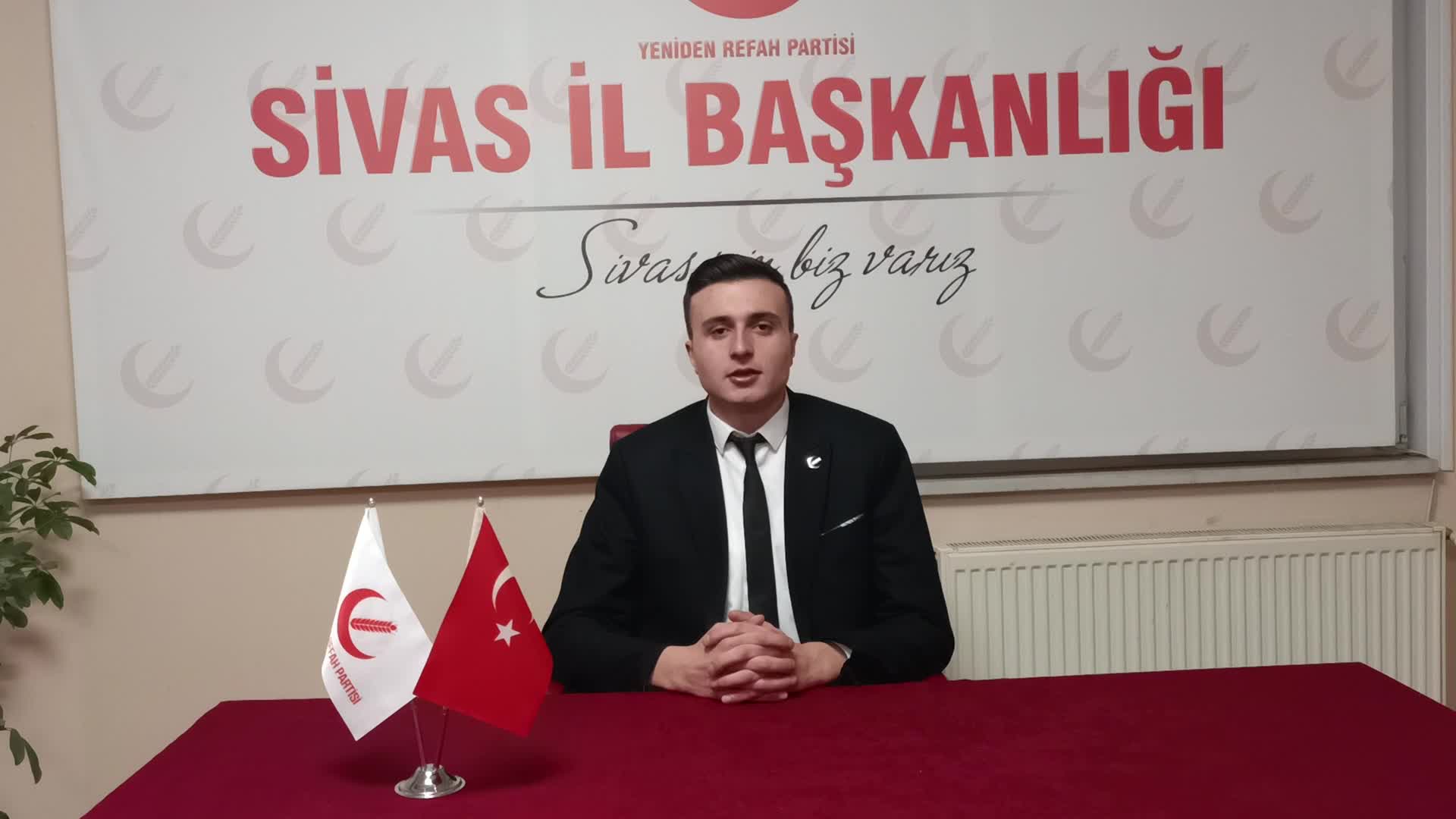 Sivas Güneykaya'da yerel seçim hazırlıkları... YRP'nin adayı Ünal: "30'a yakın projemizle beldemizde bugüne kadar yapılmayan birçok faaliyeti hayata geçireceğiz"
