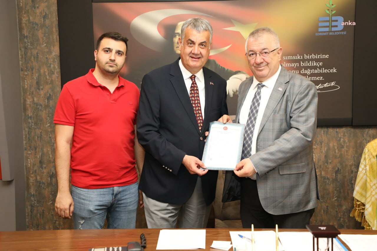 Edremit Belediyesi, Güre Kavurmacılar Gelin Çamı alanını mülkiyetine kazandırdı