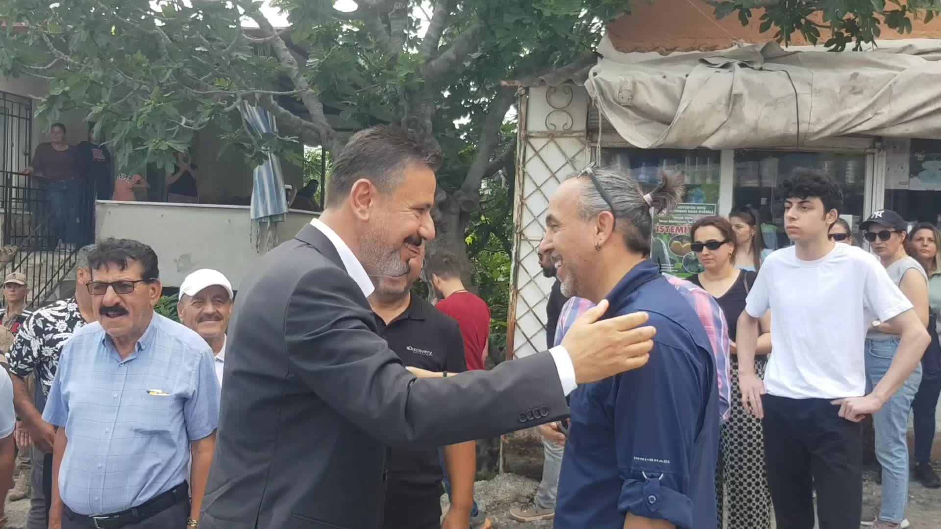 Arsuz halkından krom madeni protestosu… Arsuz Belediye Başkanı Üstün: “Suyumuzu, doğamızı kirletmelerine hiçbir zaman izin vermeyeceğiz”