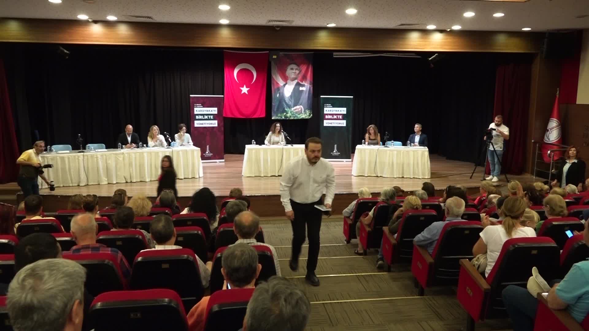 Karşıyaka Belediyesi’nin “Vatandaş Buluşmaları” Şemikler Mahallesi’nde devam etti