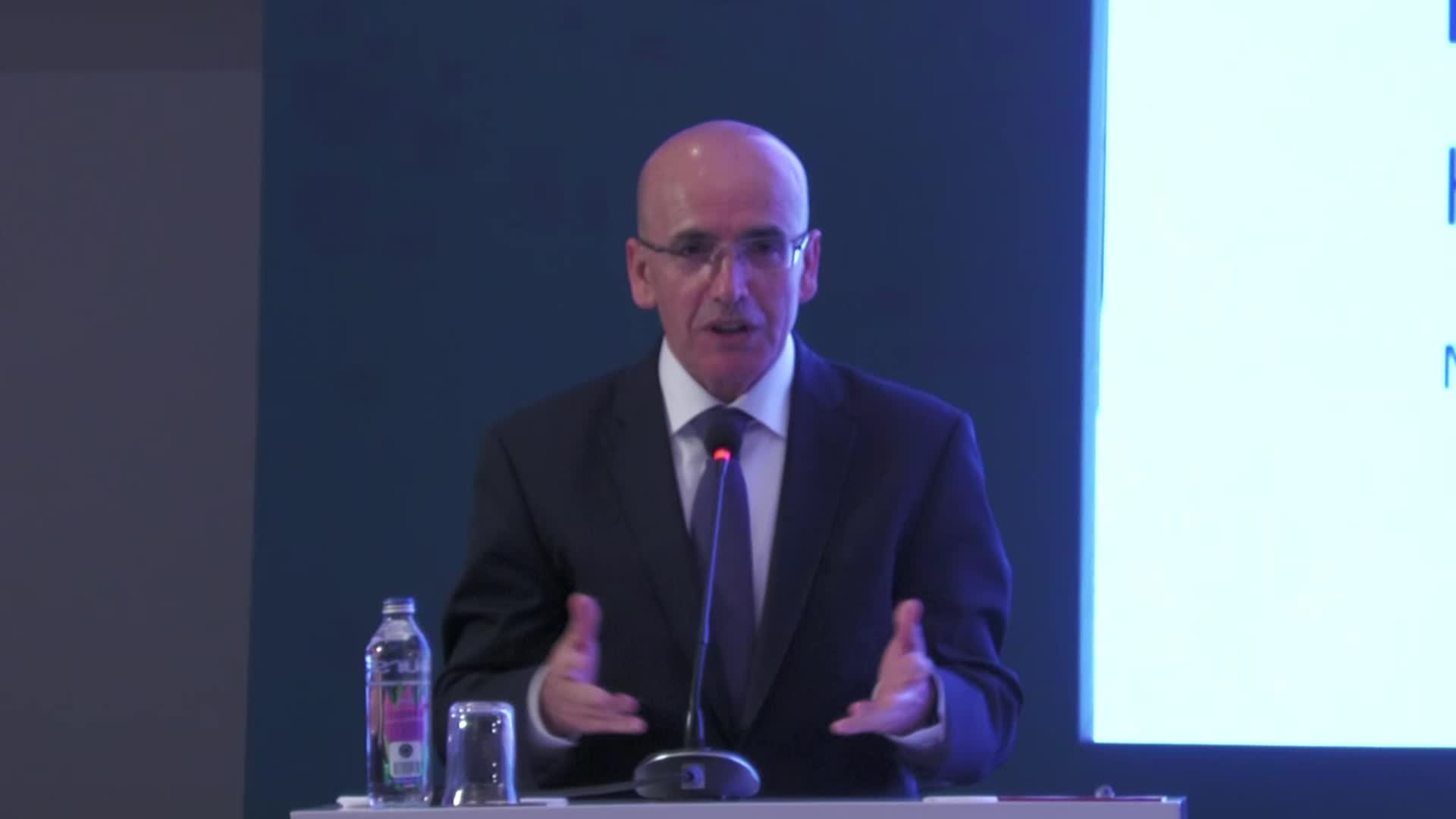 Bakan Şimşek: “Merkez Bankamız ihtiyaç duyarsa gerektiğinde ihtiyacımızın da ötesinde likiditeyi çekmek için borçlanacağız"