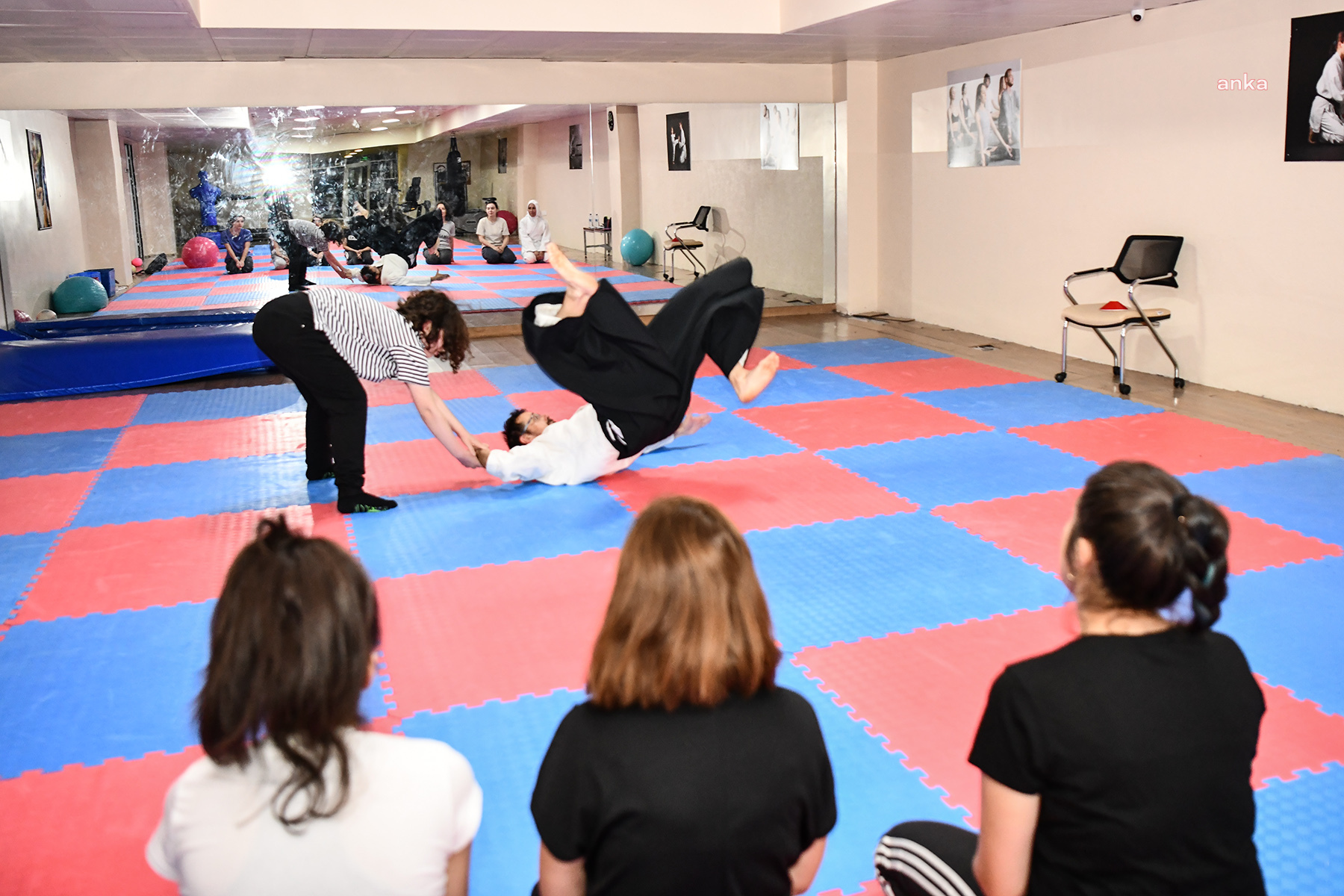 Tepebaşı Belediyesi'nden kadınlara 'Aikido' eğitimi
