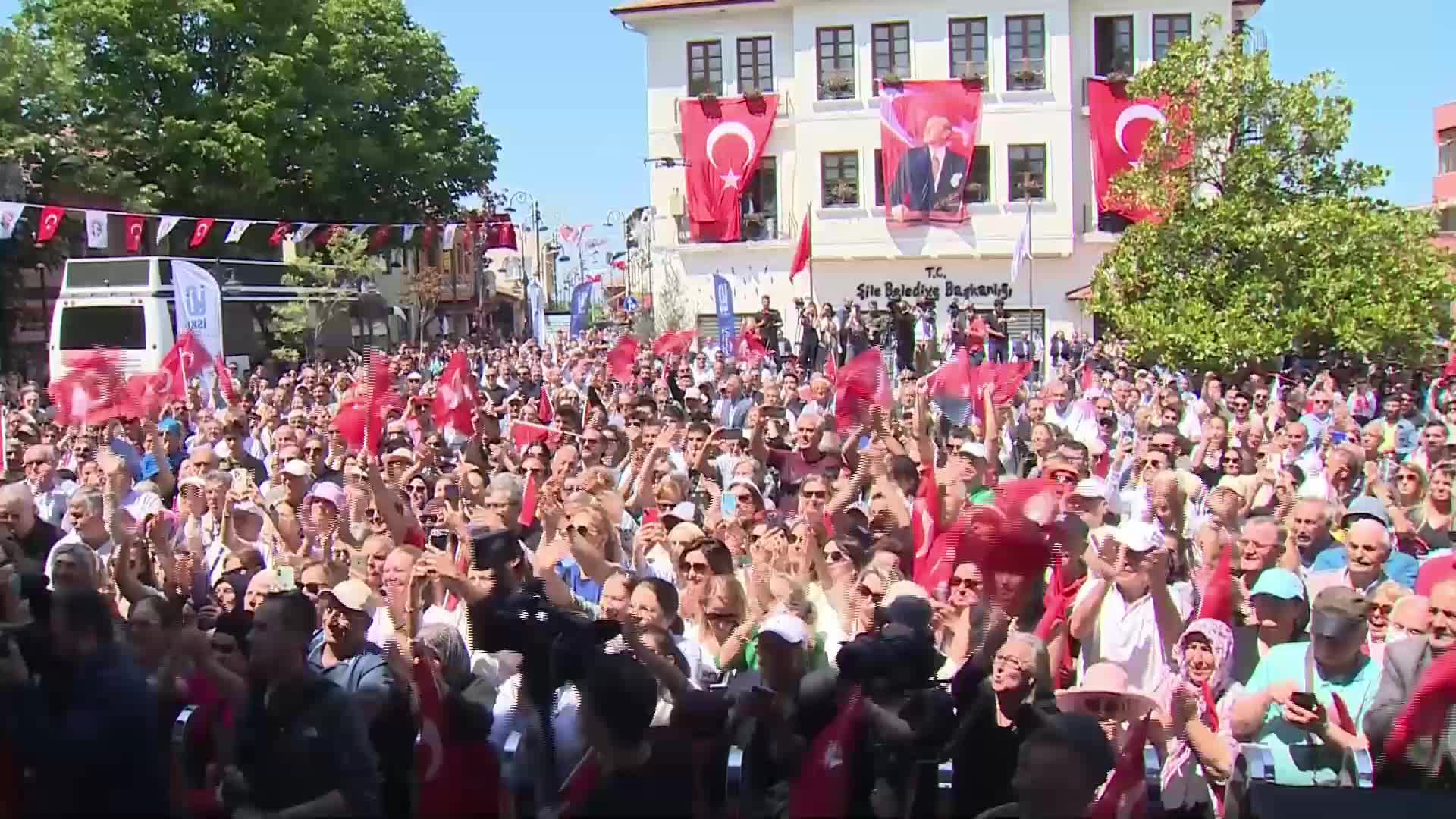 İmamoğlu’ndan ‘murdar’ yanıtı: “Bunların nesli tükendi... Bu millet size ancak güler, seni adam yerine bile koymaz”