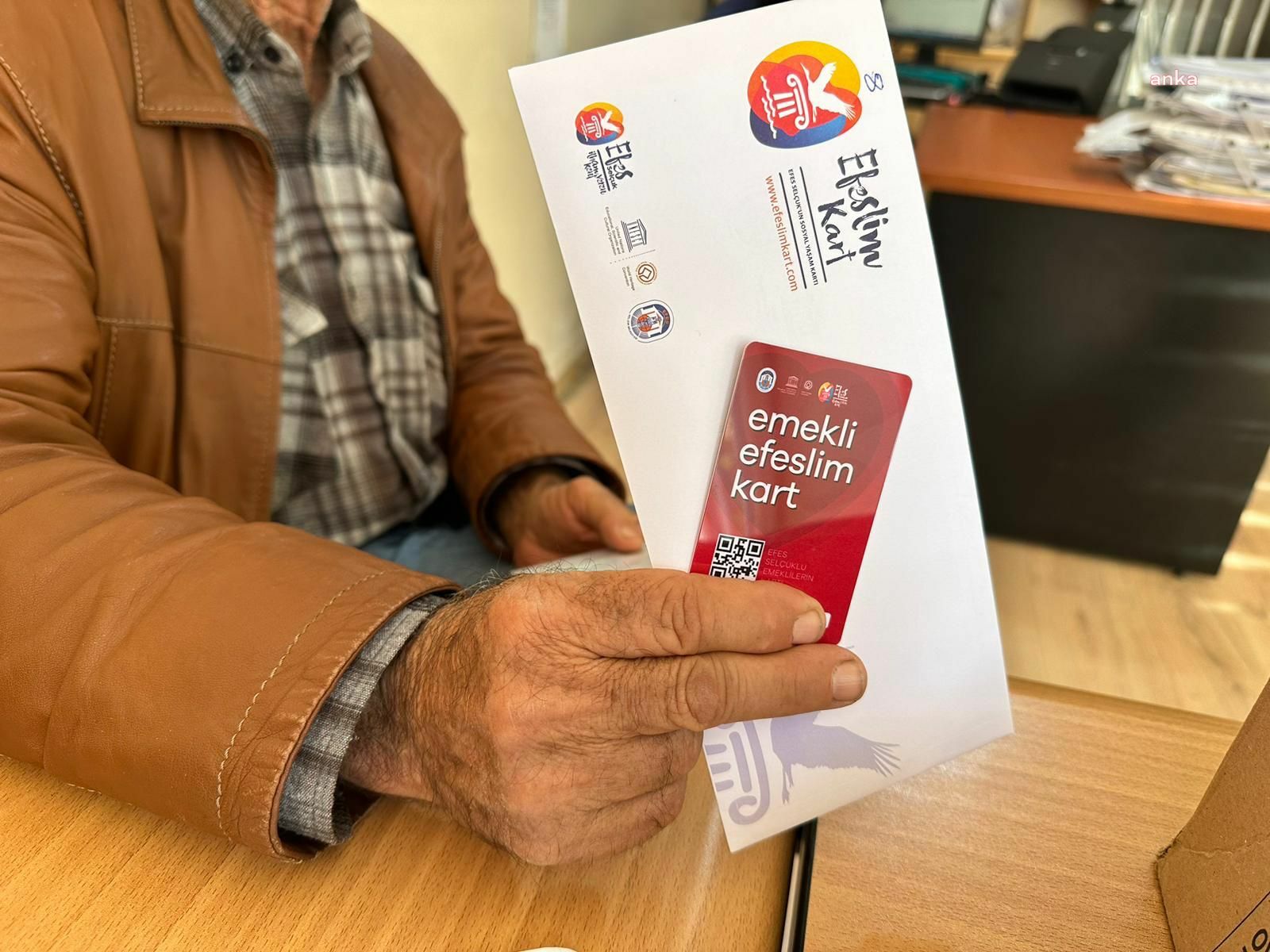 Efes Selçuk Belediyesi'nden 'Emekli Efeslim Kart'