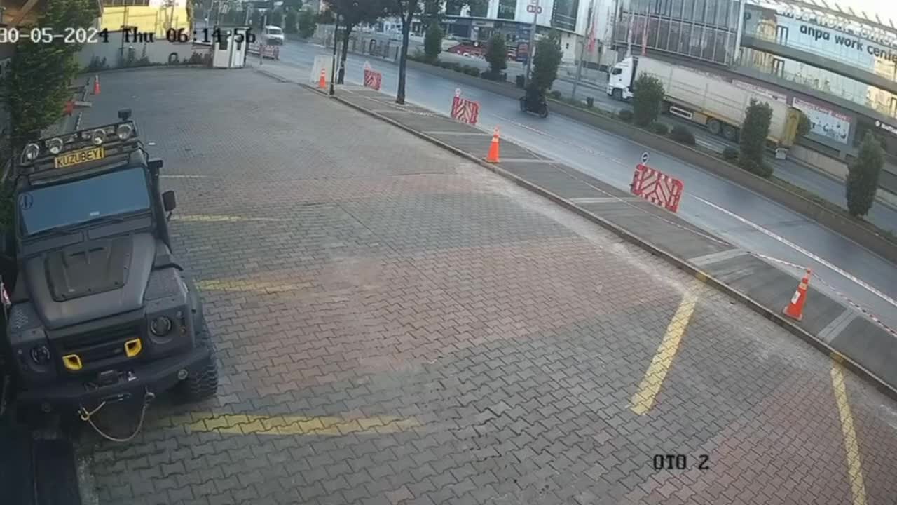 İstanbul ve Kırklareli'de motosikletle silahlı saldırı düzenleyen çeteye operasyon düzenlendi: 6 gözaltı