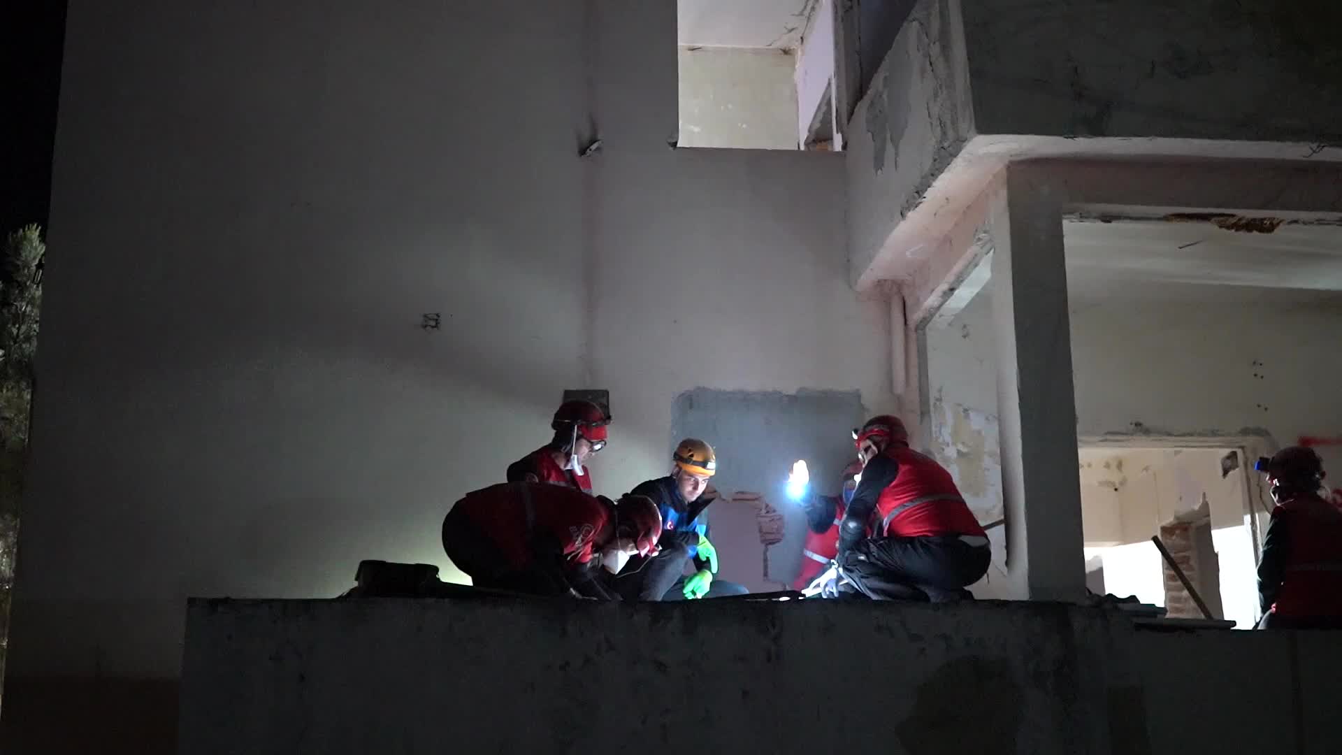 Lüleburgaz’da, enkazda arama kurtarma tatbikatı