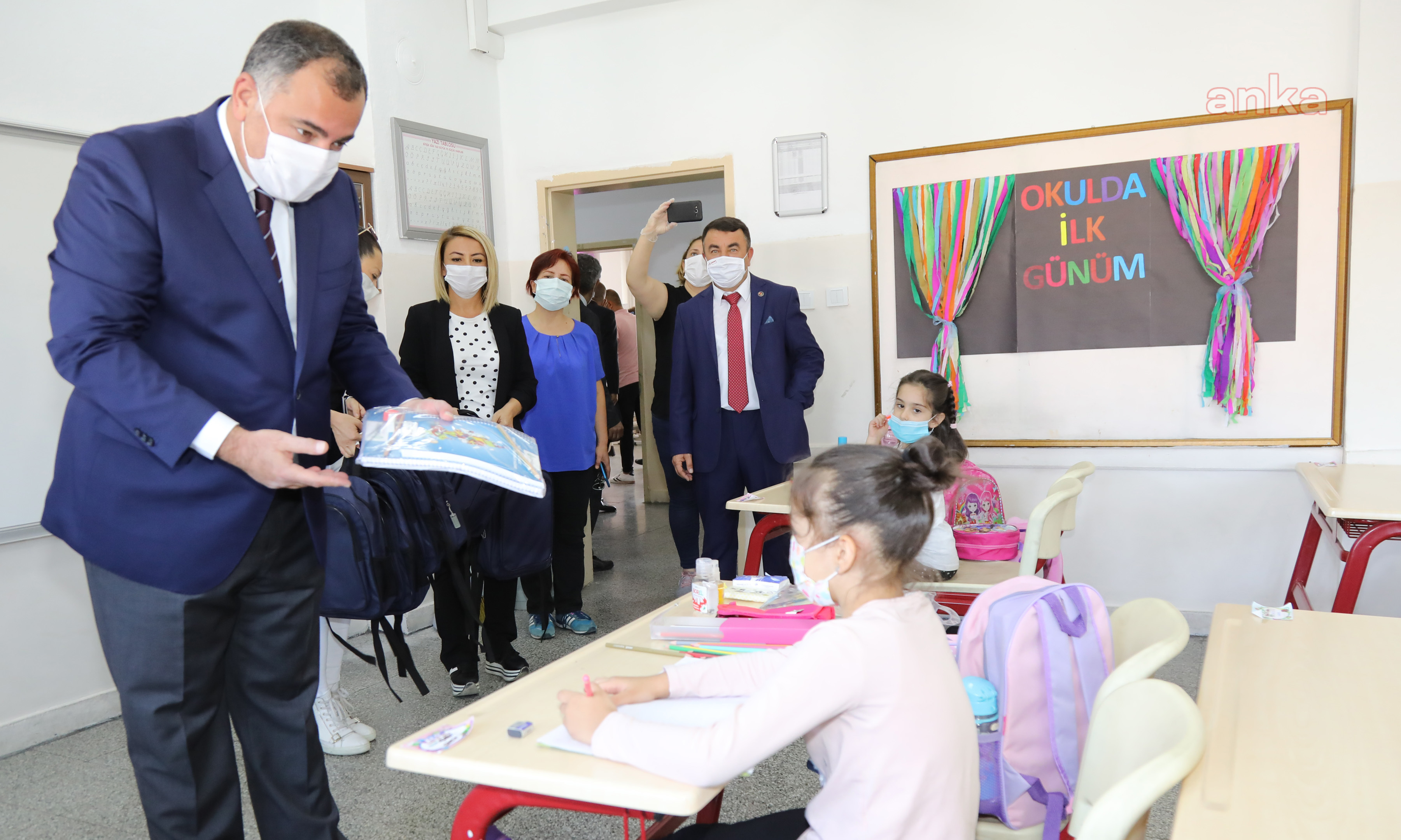 ÇANKAYA BELEDİYESİ'NDEN ÇOCUKLARA KIRTASİYE SETİ