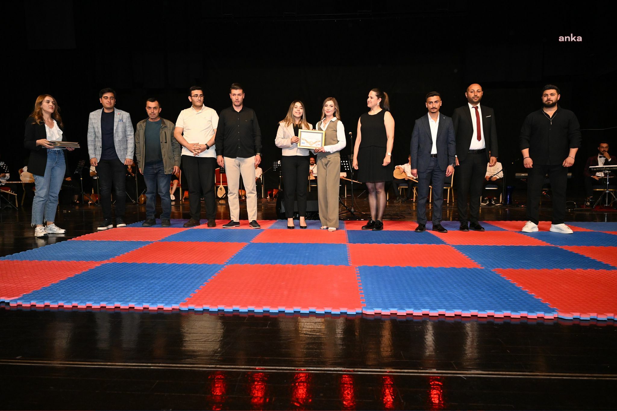 Kırşehir Belediyesi Aile Yaşam Merkezi kursiyelerinden “Yıl Sonu Gösterisi”