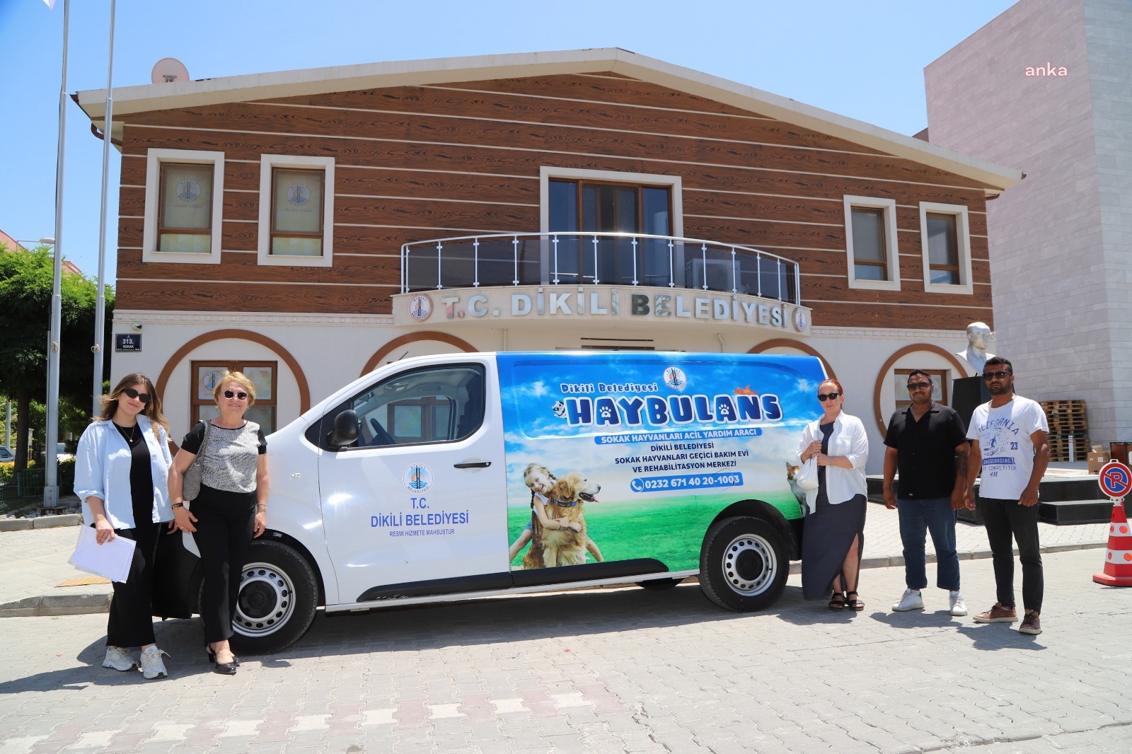 Dikili Belediyesi’nden can dostlara HAYBULANS hizmeti