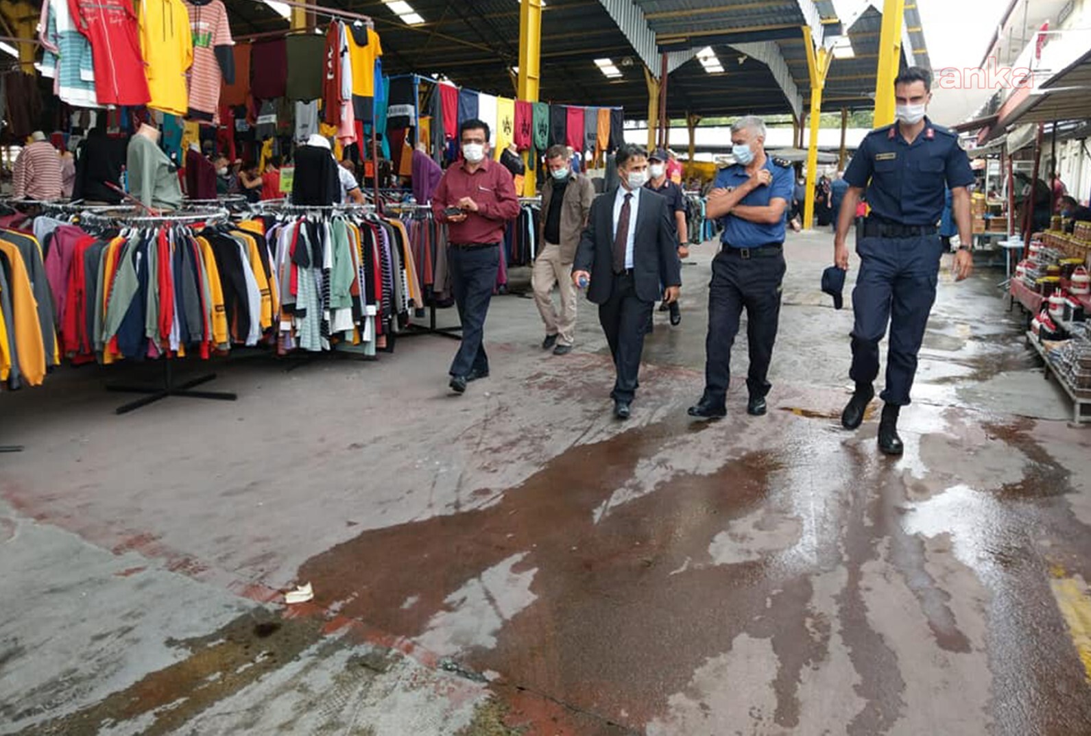 SEYDİŞEHİR KAYMAKAMI ERDOĞAN, PAZARDA KORONAVİRÜS DENETİMİ YAPTI