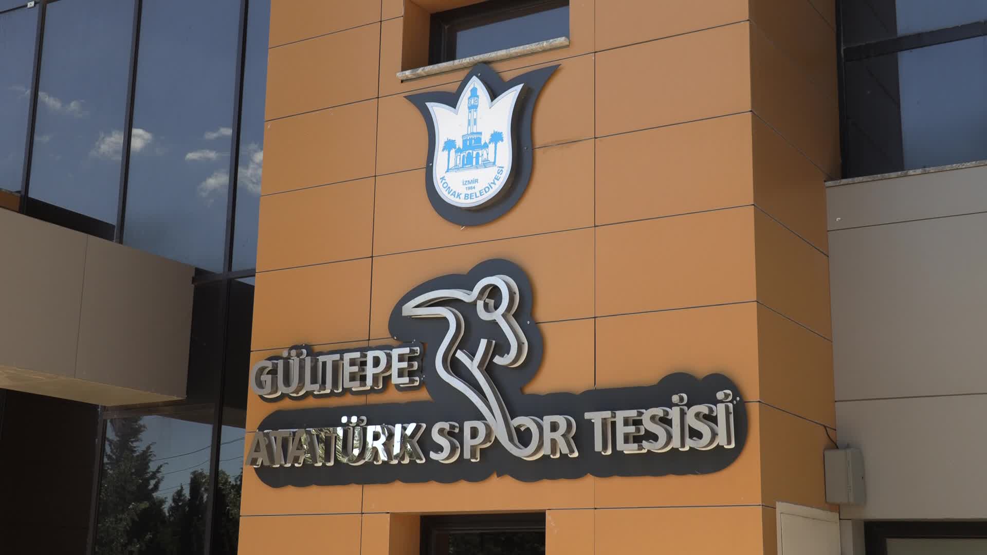 Konak’ta, her yaşa ayrı bir spor etkinliği