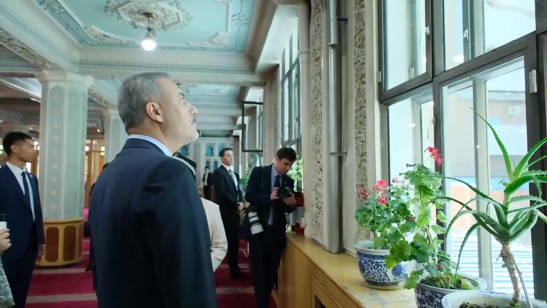 Dışişleri Bakanı Fidan, Sincan Uygur Özerk Bölgesi’nin başkenti Urumçi’yi ziyaret etti
