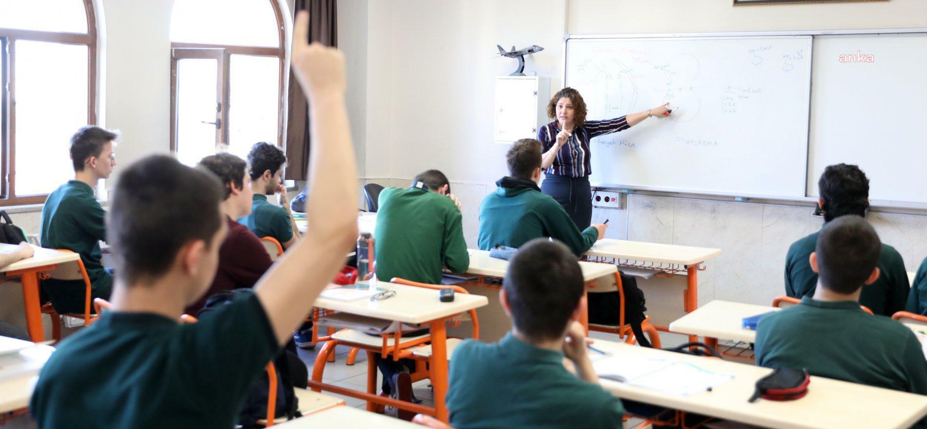 Öğretmenlik Mesleği ve Milli Eğitim Akademisi Kanunu Taslağı...Sendikalar: "Yeni müfredatı uygulayacak kadrolar yetiştirme ve yeni kadrolaşma kanunudur"
