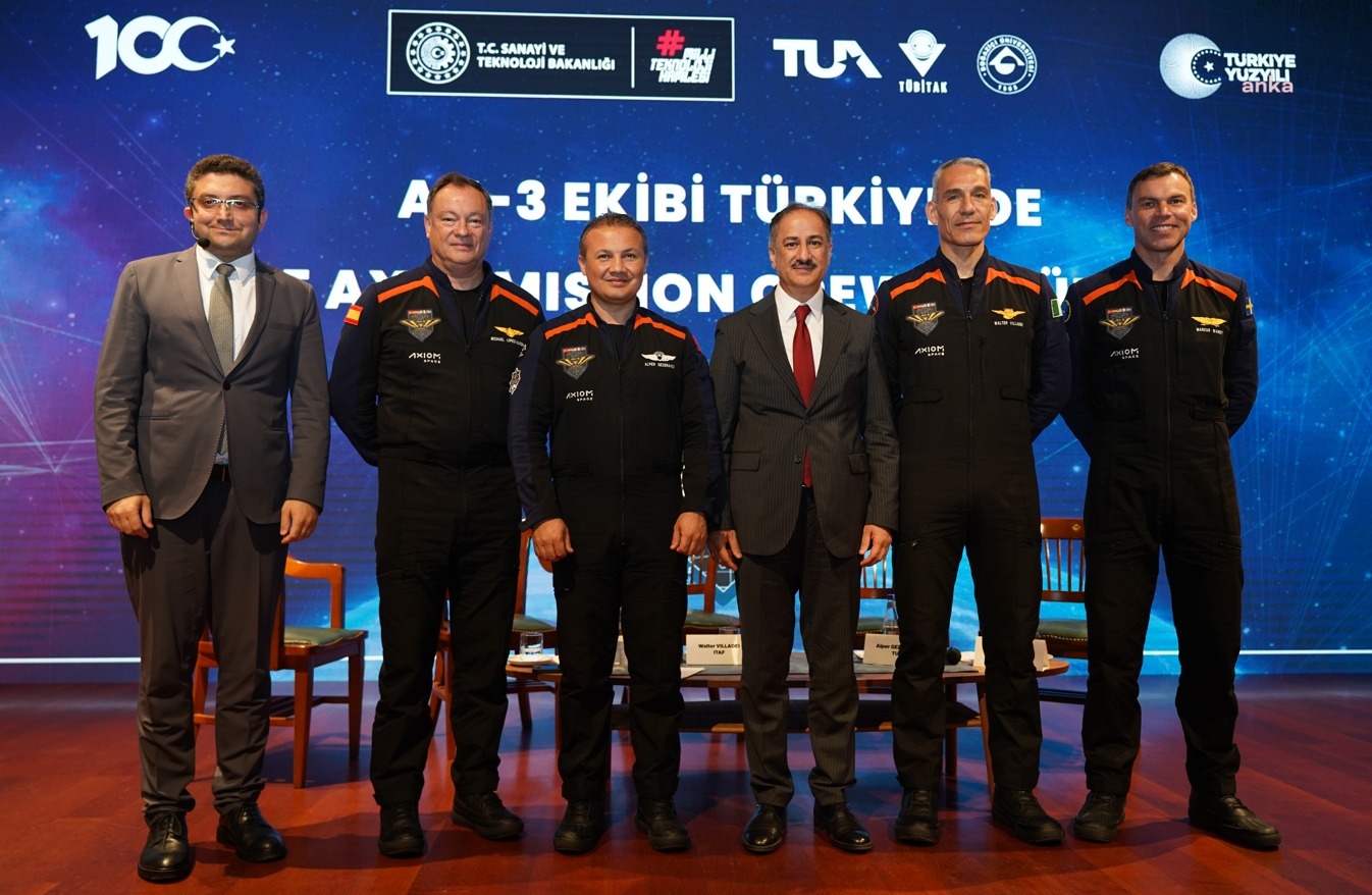 AX-3 ekibi, Boğaziçililerle buluştu