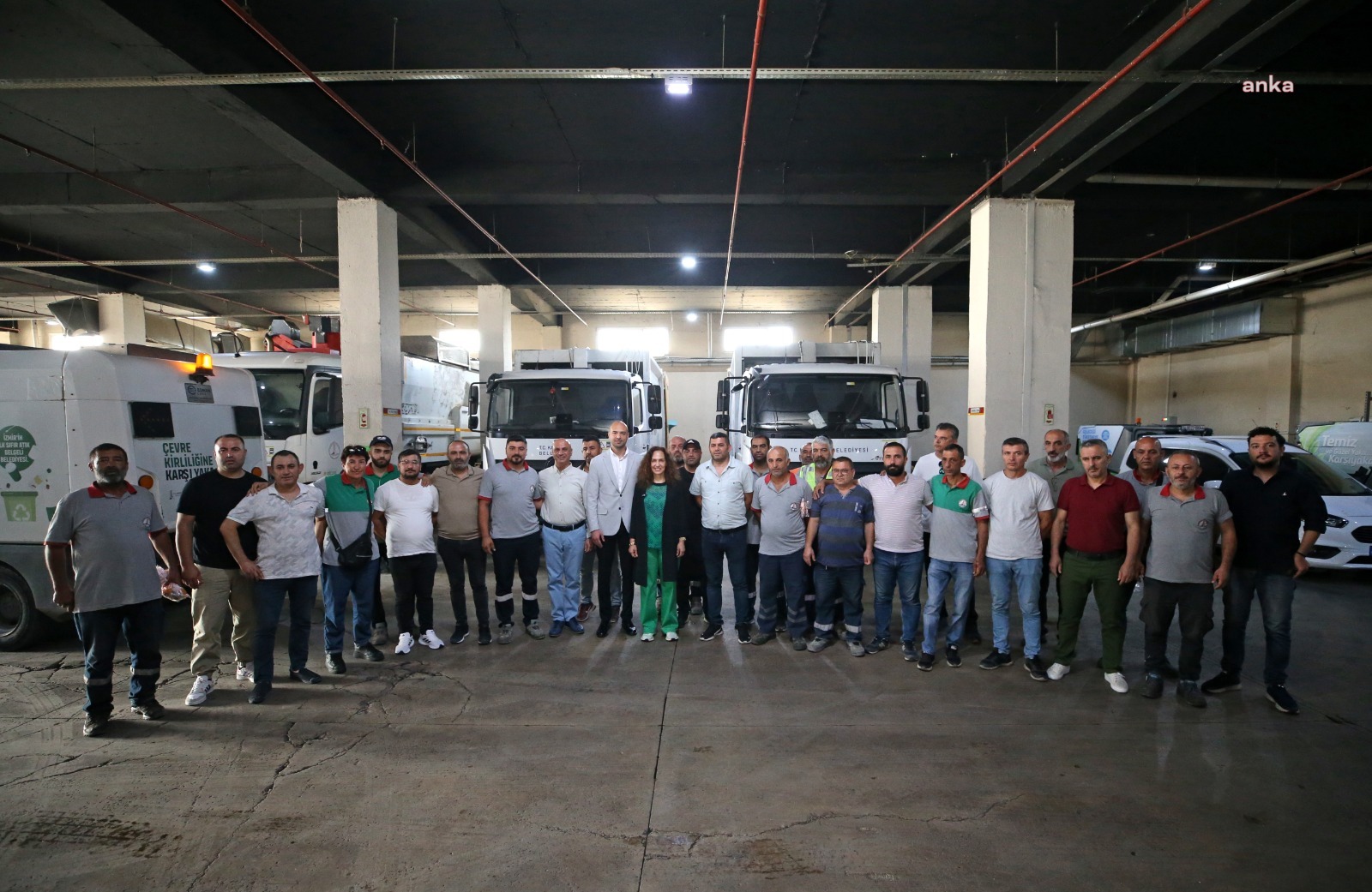 Karşıyaka Belediye Başkanı Ünsal, Temizlik İşleri Müdürlüğü personeliyle buluştu