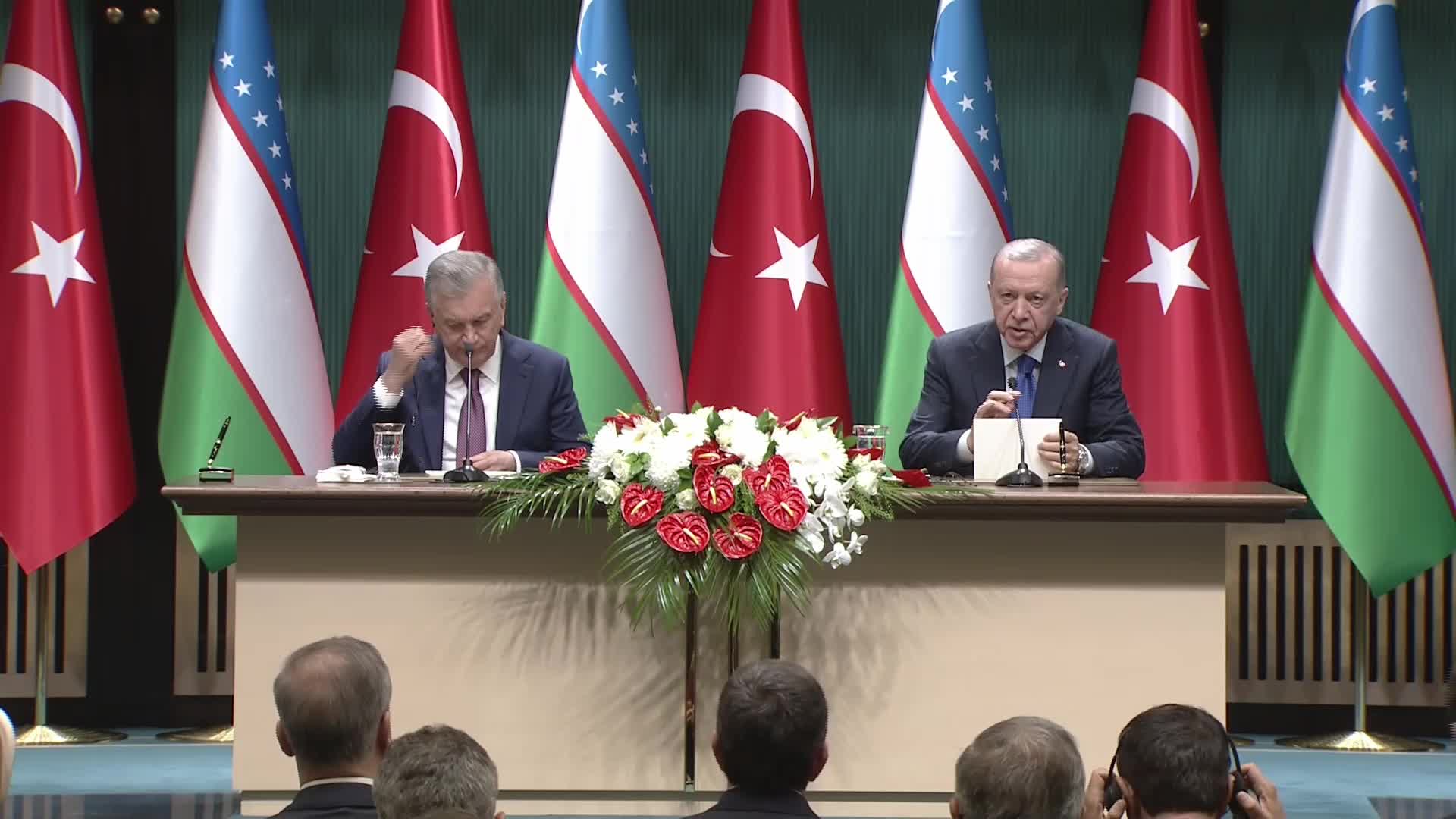 Cumhurbaşkanı Erdoğan: "İsrail'e cephane ve silah desteği veren ülkeler de artık bu suça ortak olmaktan vazgeçmelidir"