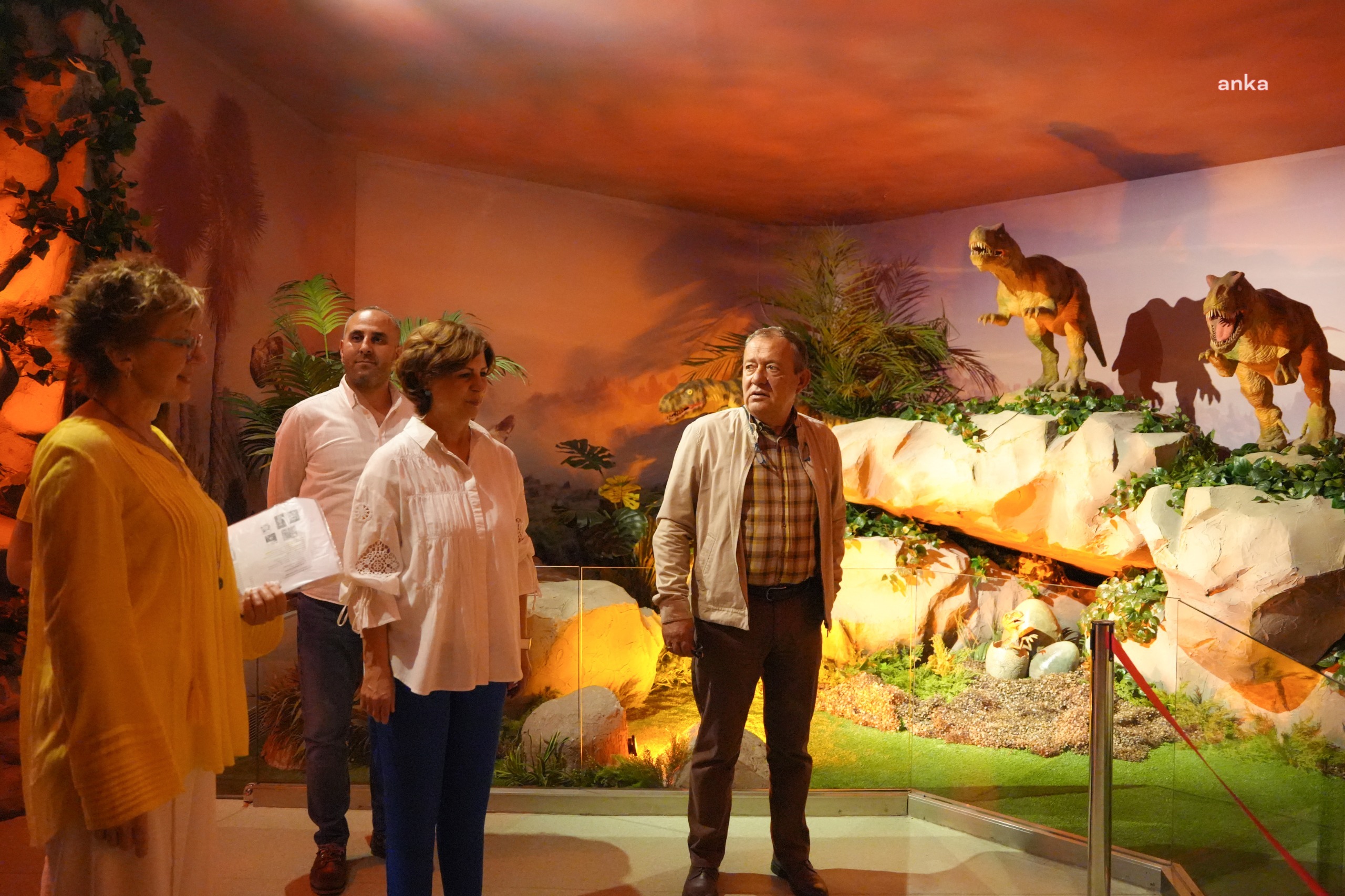 Eskişehir'deki Paleontoloji Alanı ve Dinozor Mağarası yenilendi