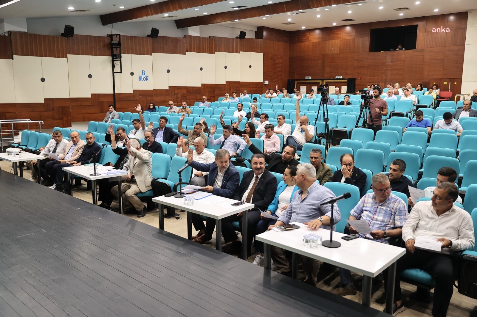 Konak Belediye Meclisi haziran ayı ikinci oturumunu gerçekleştirdi