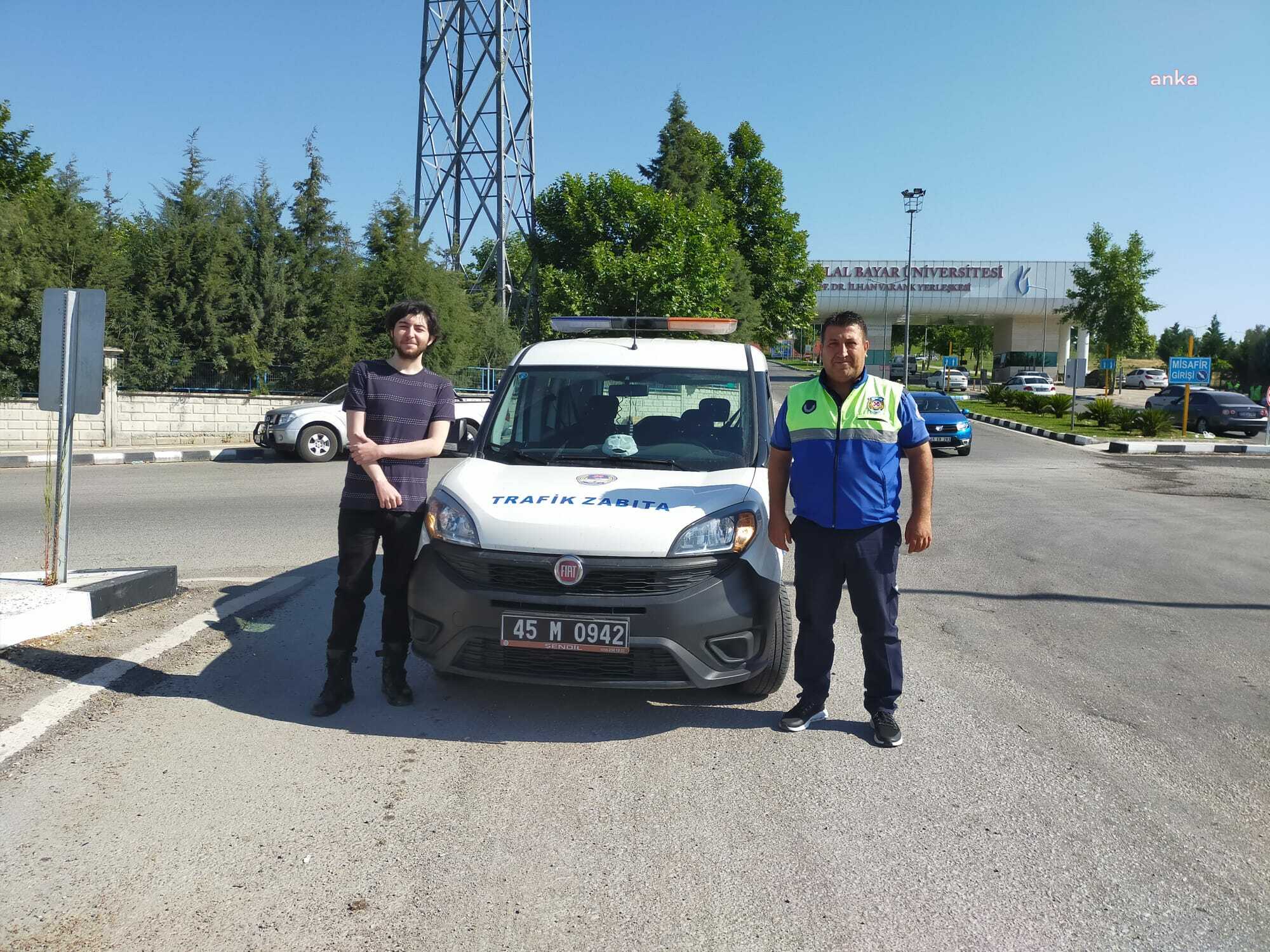 Manisa Büyükşehir Belediyesi ekipleri YKS'ye giren öğrenciler için sahadaydı