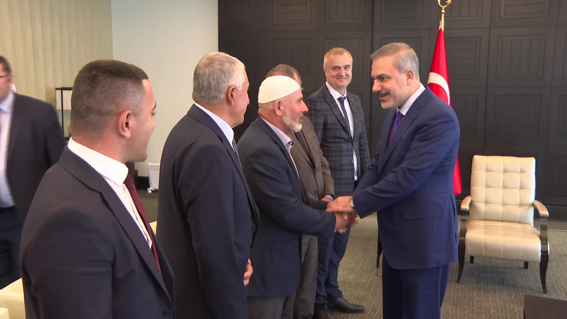 Bakan Fidan, Moskova'da Ahıska Türkleri'nin temsilcileriyle görüştü
