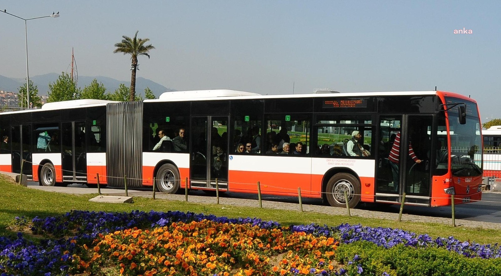 Bayramda İzmir’de toplu ulaşım ücretsiz olacak