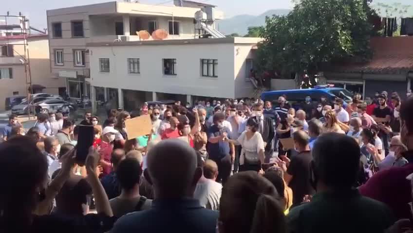 ARSUZ'DA MADEN OCAĞINA İLİŞKİN 'ÇED' TOPLANTISI HALKIN TEPKİSİ SONUCU ERTELENDİ