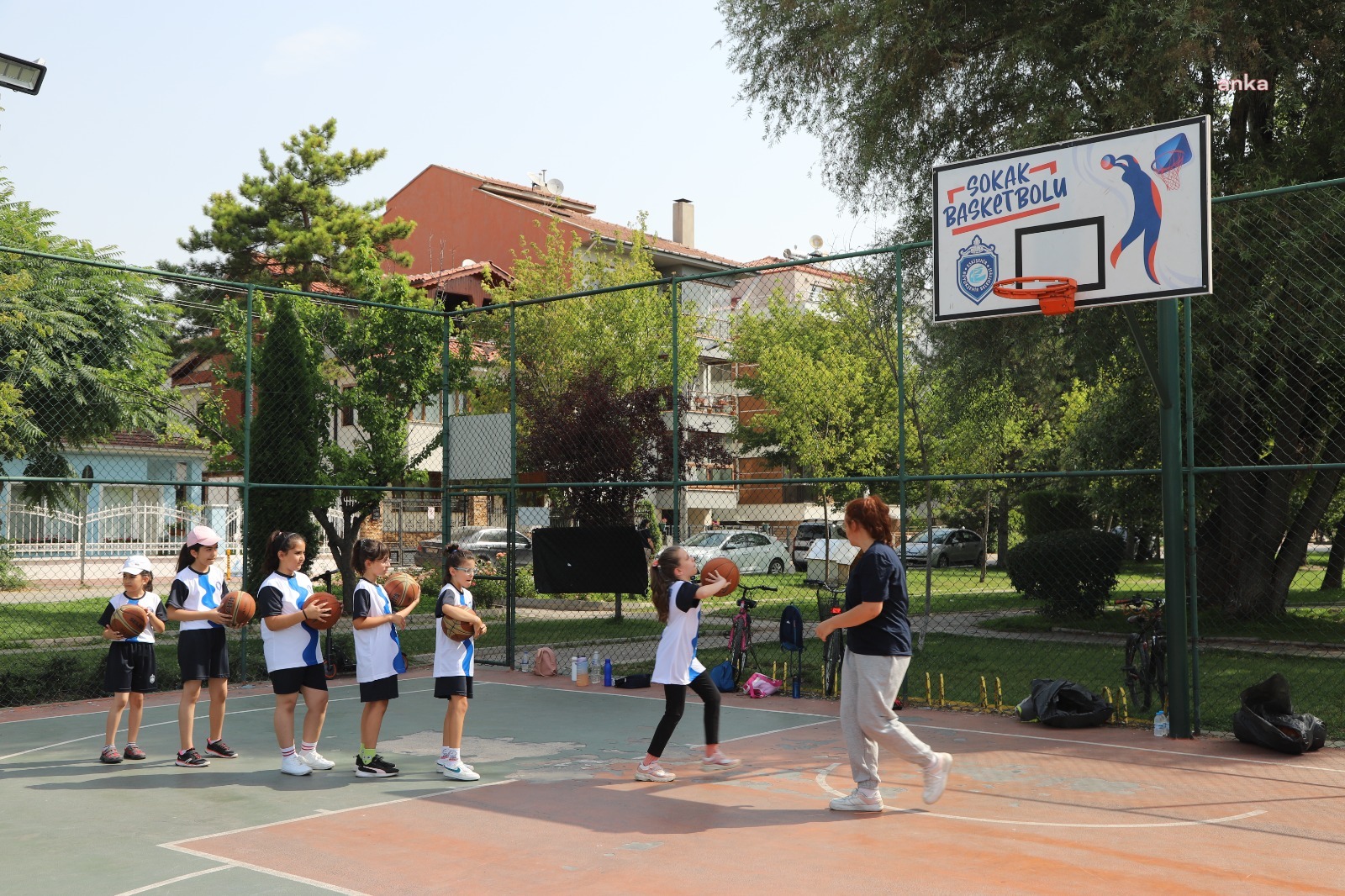 Eskişehir’de yaz dönemi çocuk spor eğitimi kayıtları başlıyor